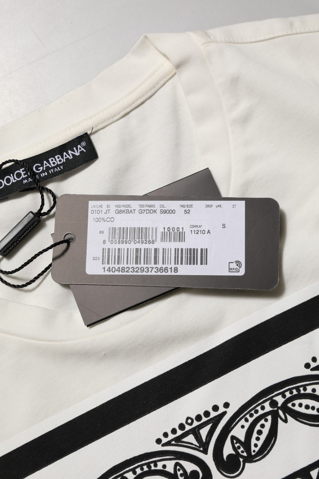 DOLCE & GABBANA T-shirt White Cotton Logo Bandana Print Men IT52/US42/XL 900usd