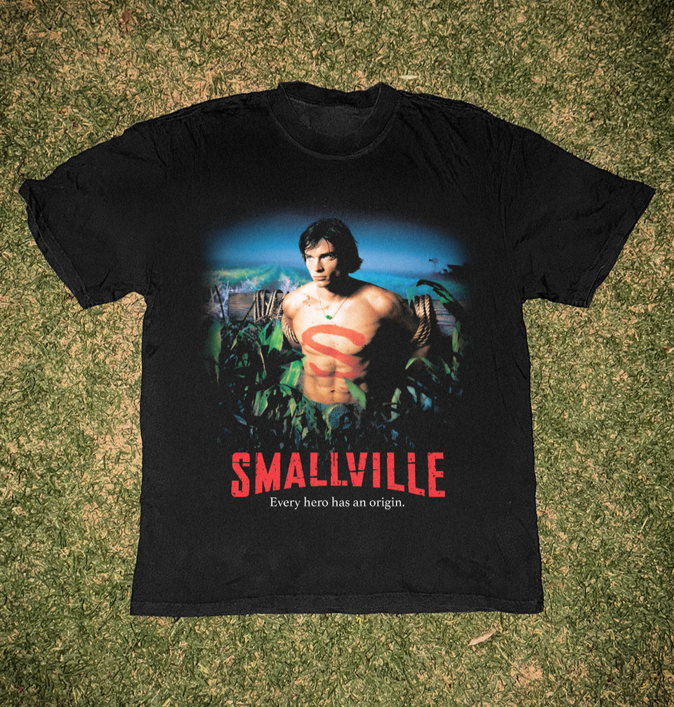 Smallville Hero Origin 2001 T-Shirt DC TV Series Graphic Tee S-5XL