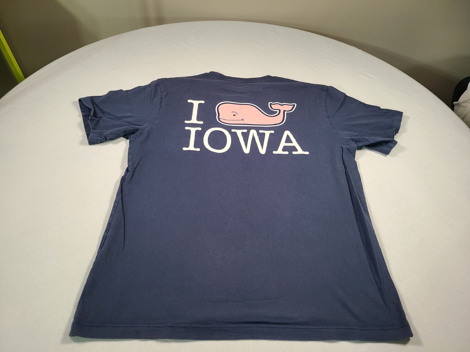 Vineyard Vines Shirt Mens Small Blue Whale Logo Iowa USA