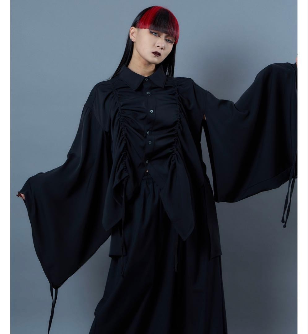 NOT CONVENTIONAL Kimono Shirt Black Free Size