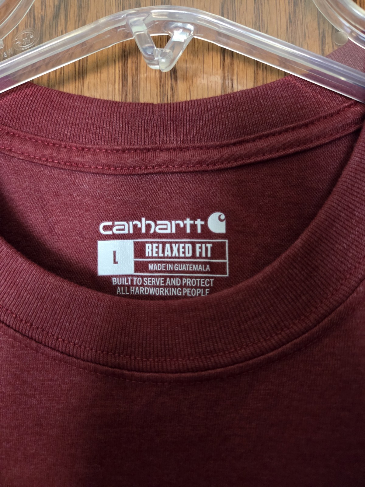 Carhartt Men&rsquo;s Short Sleeve Relaxed Fit Pocket T-Shirt Red Graphic Size L