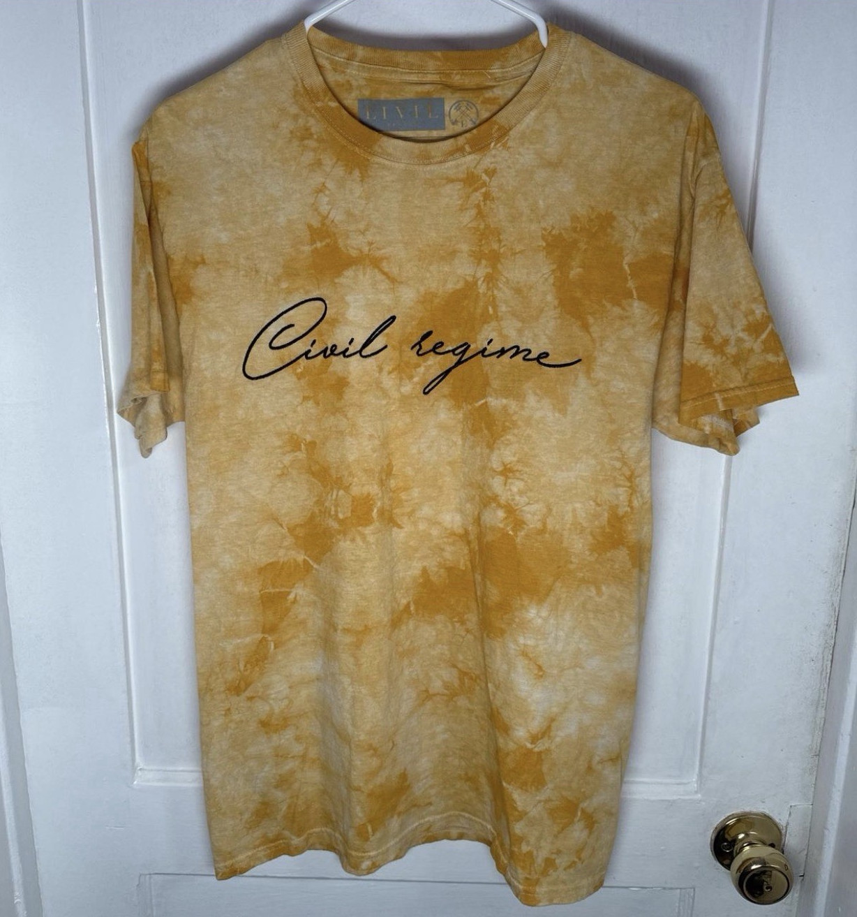 Civil Regime Men’s M Yellow/Beige Tie-Dye Logo Graphic Crew Neck T-Shirt
