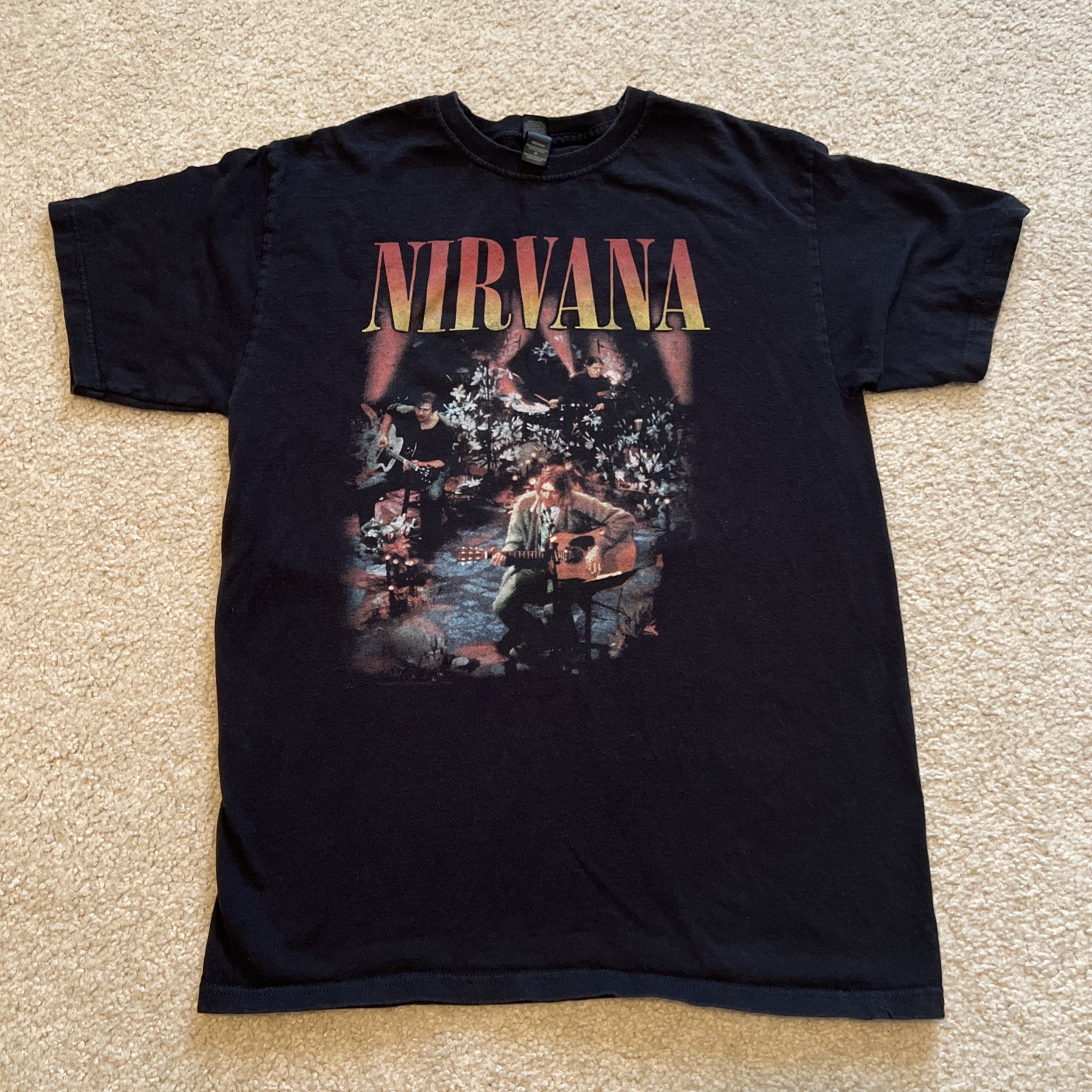 M&O Gold 2010 Nirvana Kurt Cobain Unplugged Set men&rsquo;s tshirt in black size M