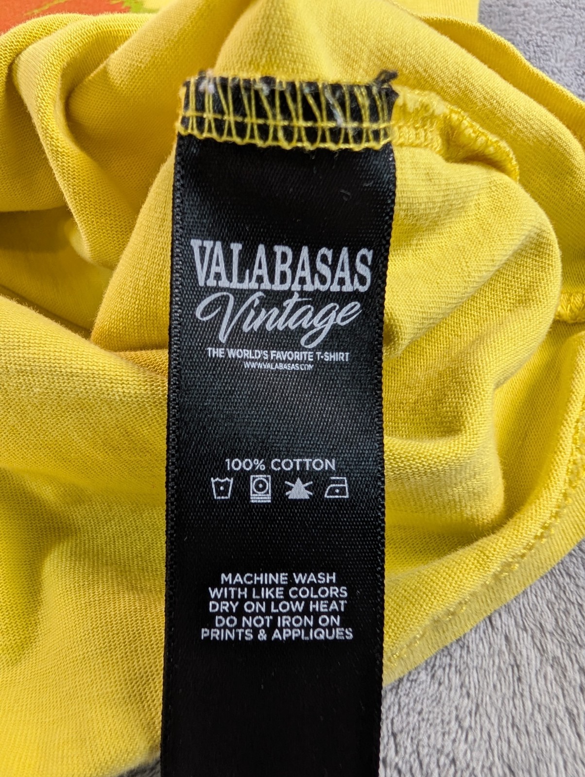 Valabasas Vintage Extreme Motocross Graphic Tee Distressed Helmet Yellow Men&rsquo;s M