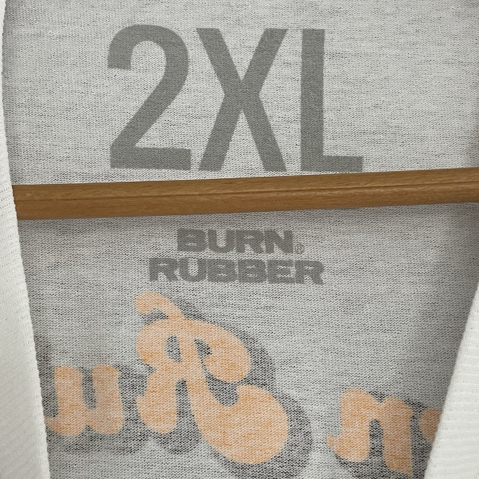 Men&rsquo;s Burn Rubber Car wash Graphic T-shirt XXL Hand Detailing Wax White