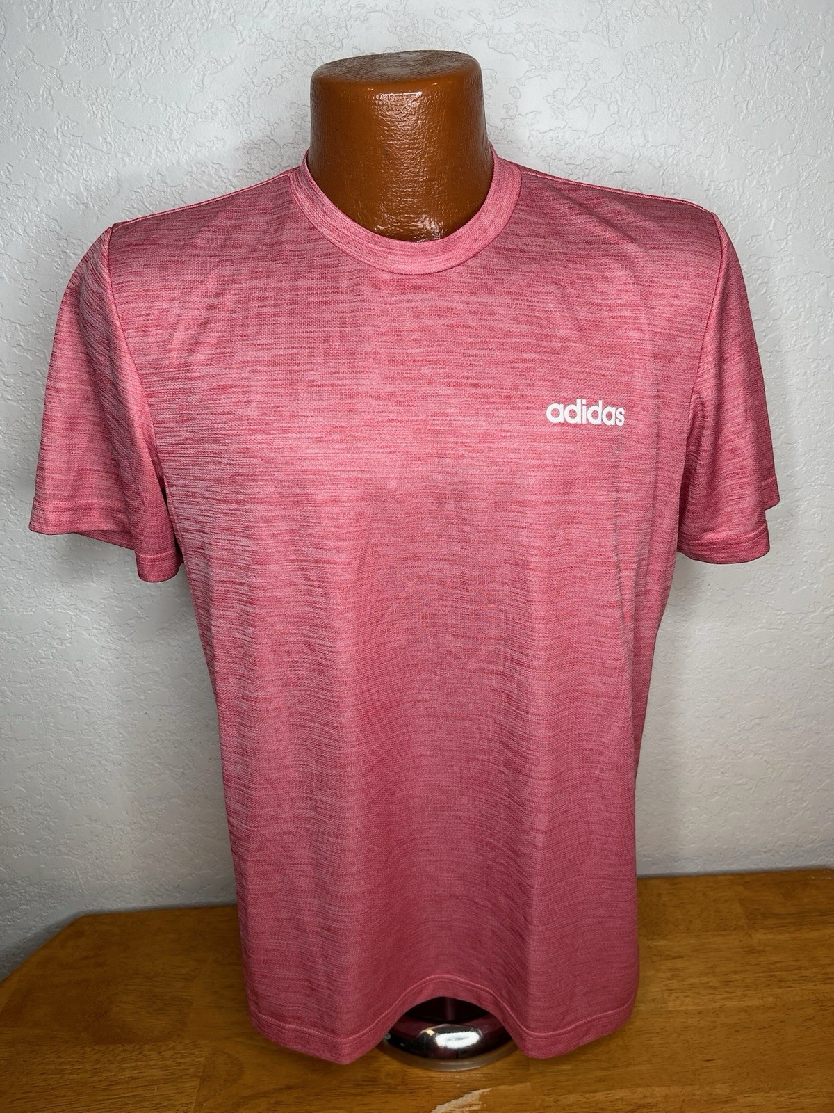 Men&rsquo;s Adidas CLIMALITE Running S/S Athletic T-Shirt Medium M – Pink – Poly