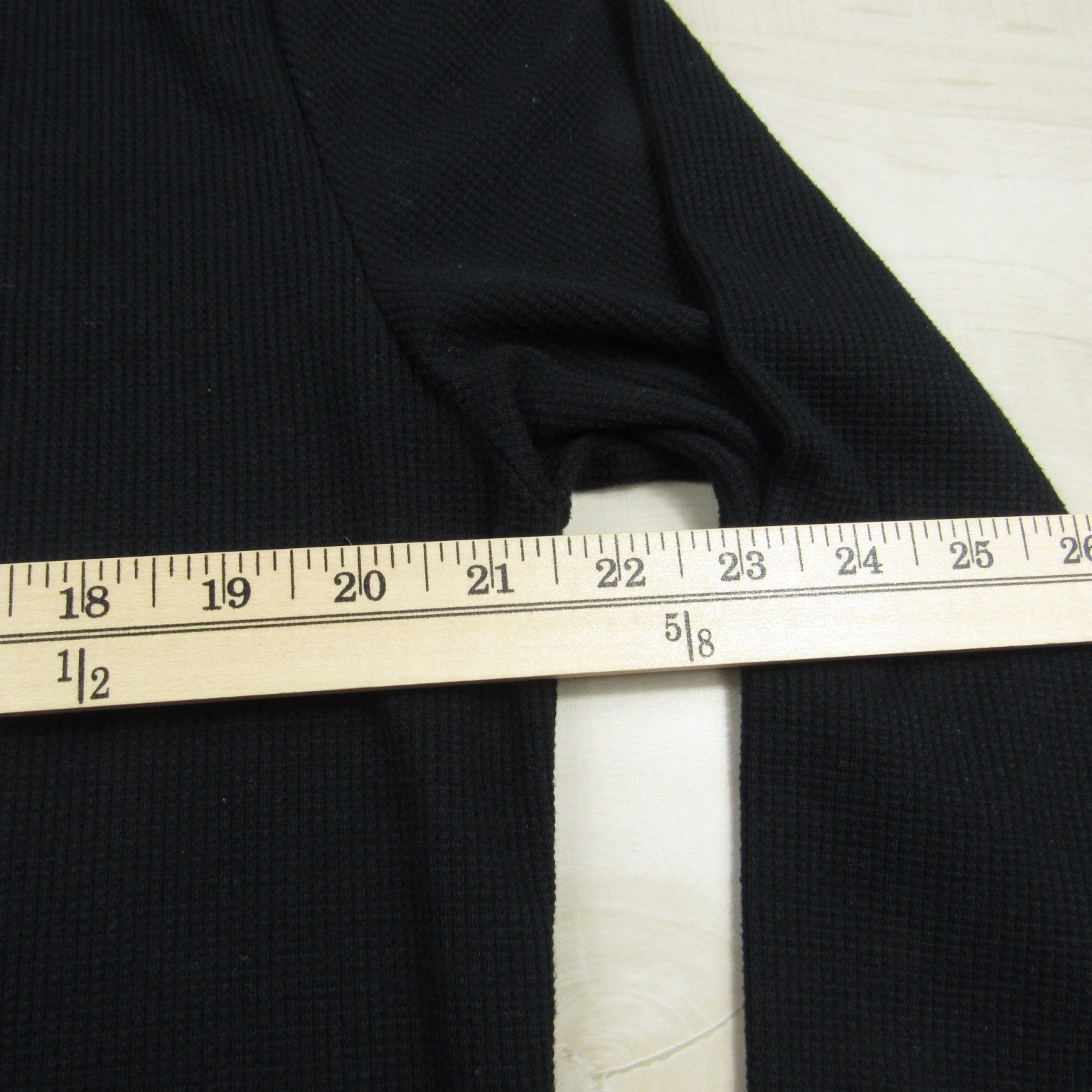 Fabletics Shirt Mens Medium Black Henley Thermal Waffle Cotton Long Sleeve A1