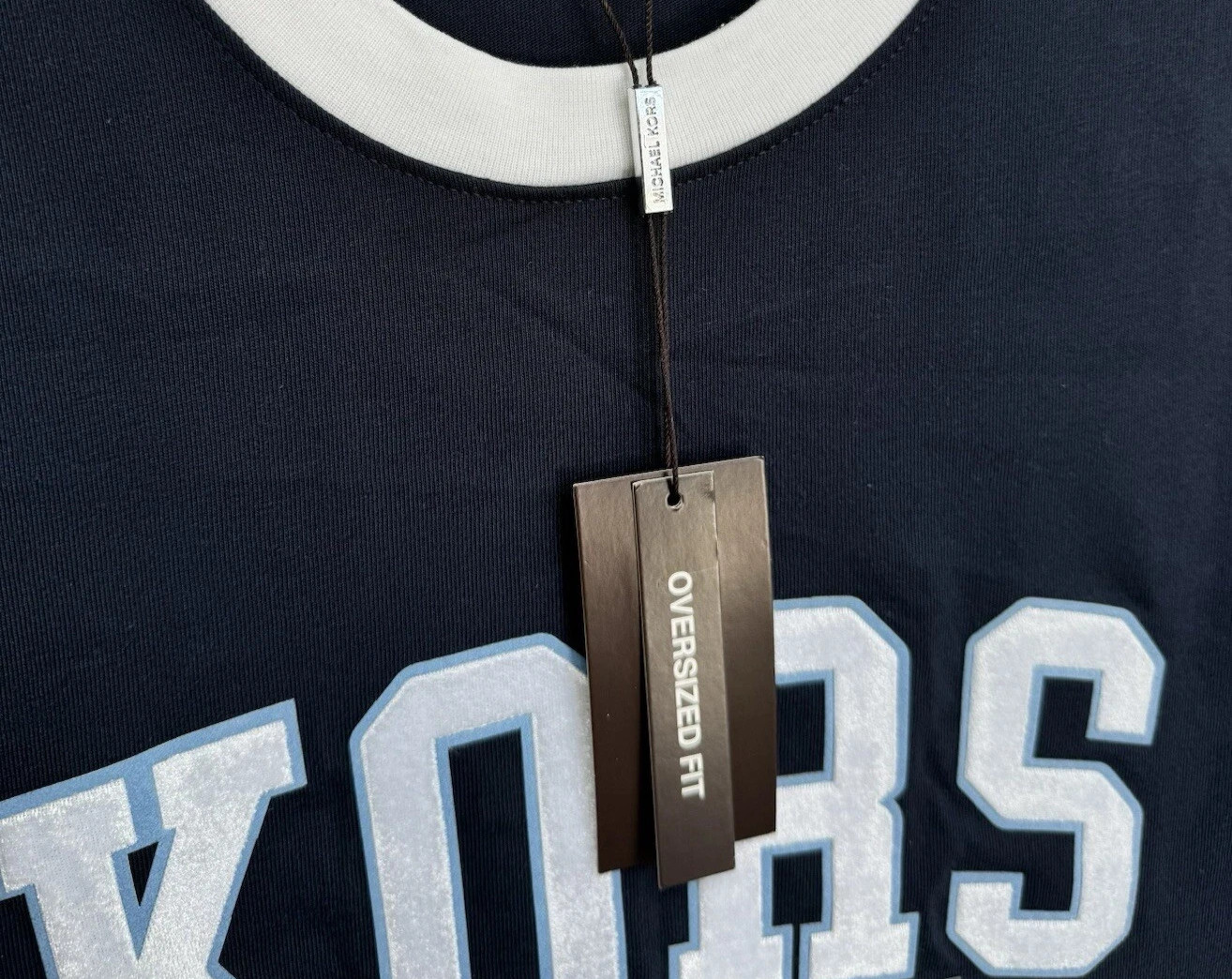 Size M Michael Kors Mens T-Shirt Varsity Warm up Oversized Fit Chenille Logo NEW