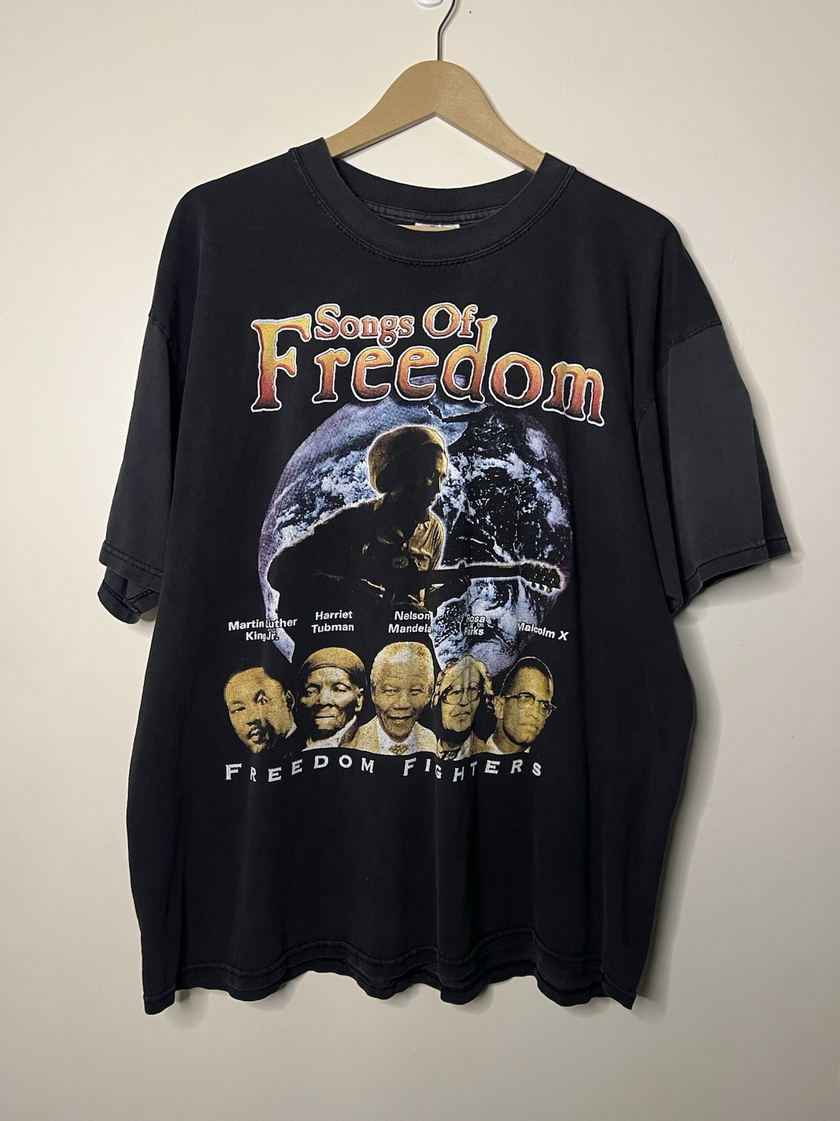 Vintage Bob Marley Songs Of Freedom Fighters Rap Tee T Shirt Size XL *FLAWS*