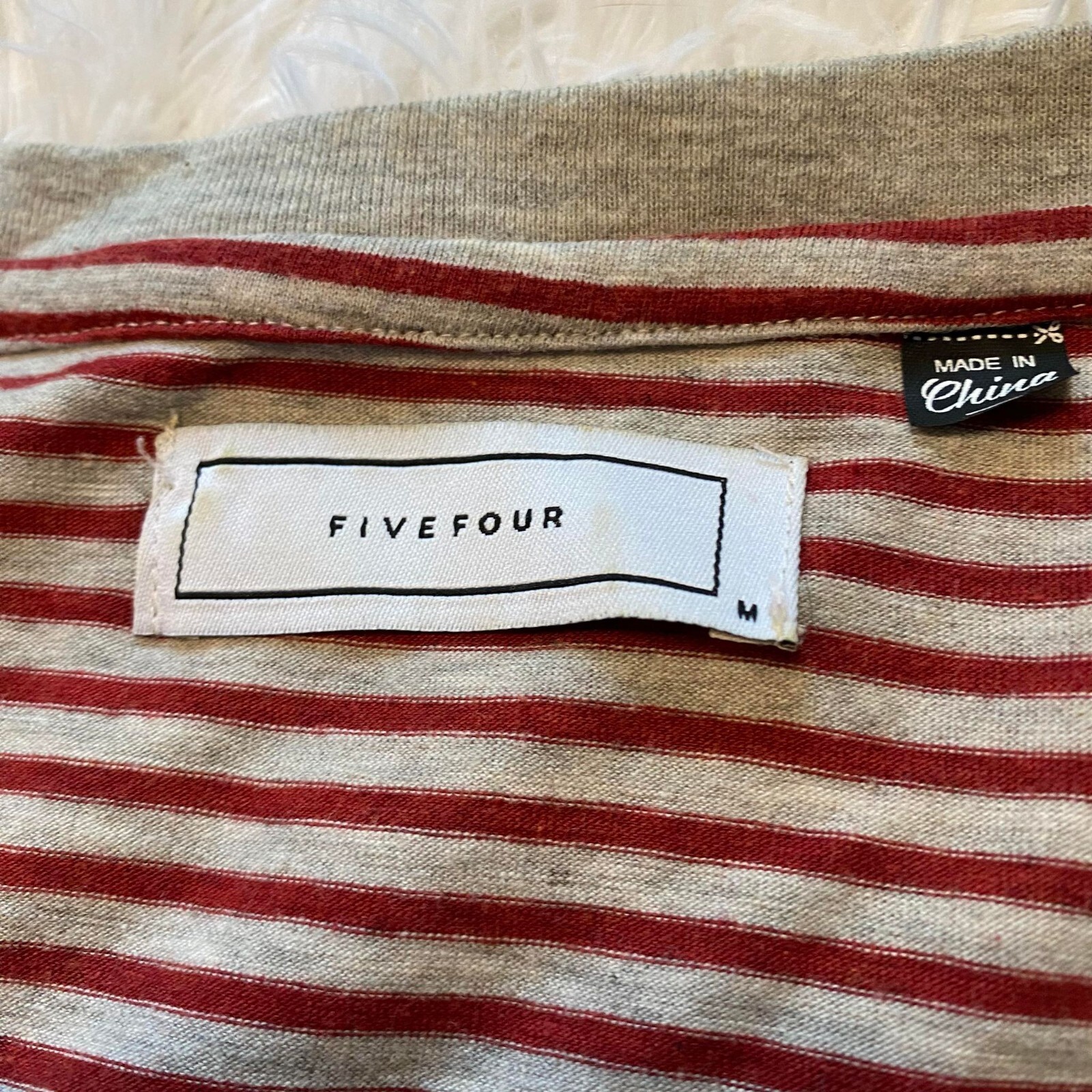 Five Four Mens Round Neck Short Sleeve T Shirt Gray and Red Striped Size Medium