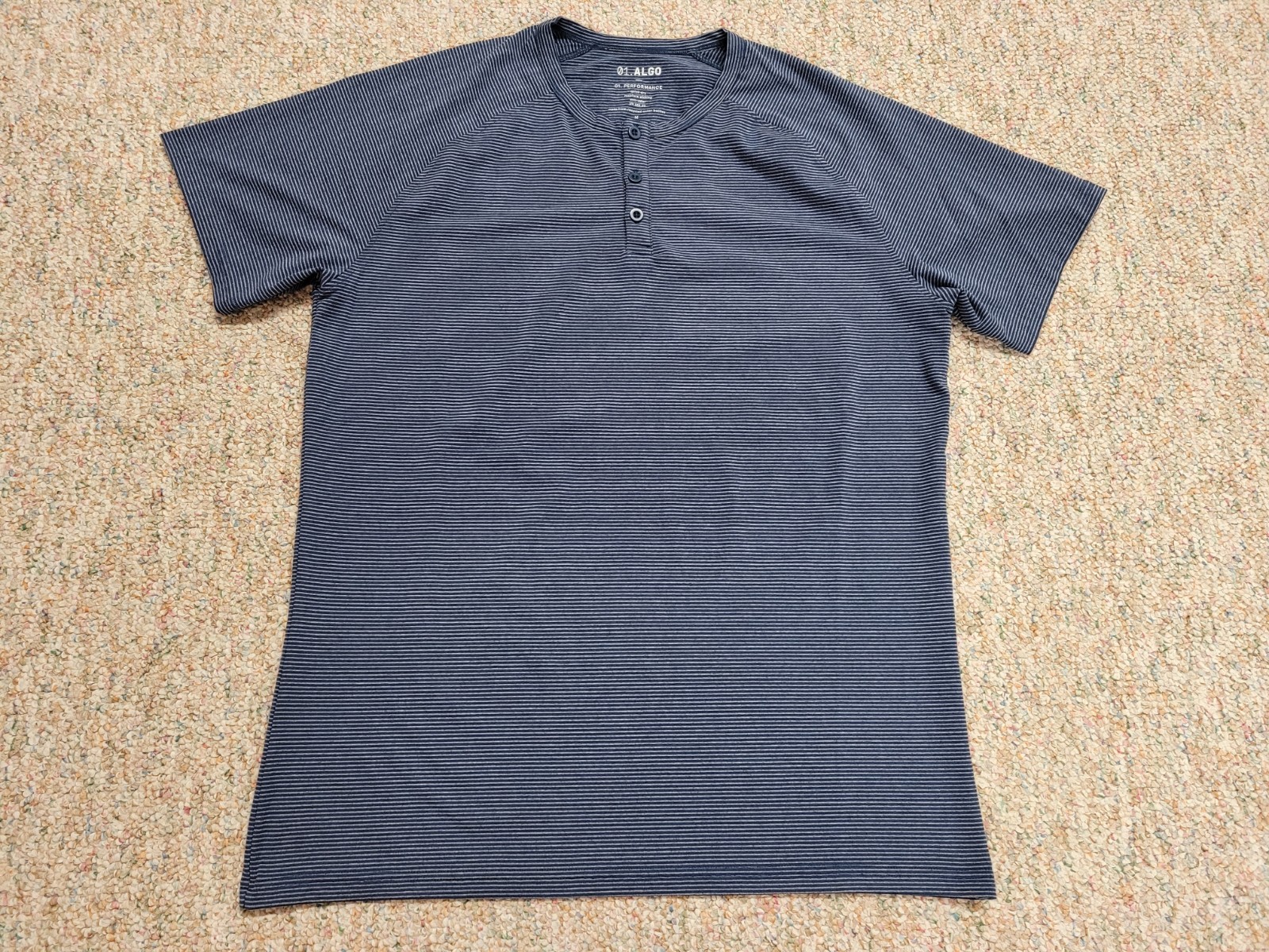 01 Algo Shirt Mens Medium Blue Striped Henley Short Sleeve Quick Dry Wicking UV