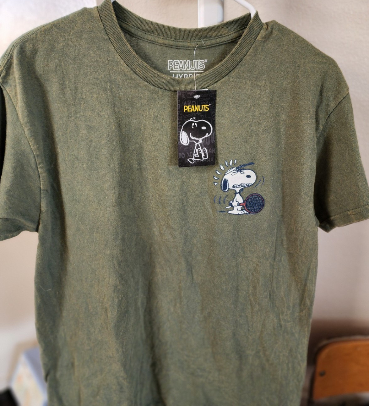 Peanuts Snoopy Tennis Men&rsquo;s Small Graphics Front & Back NWT New with Tags