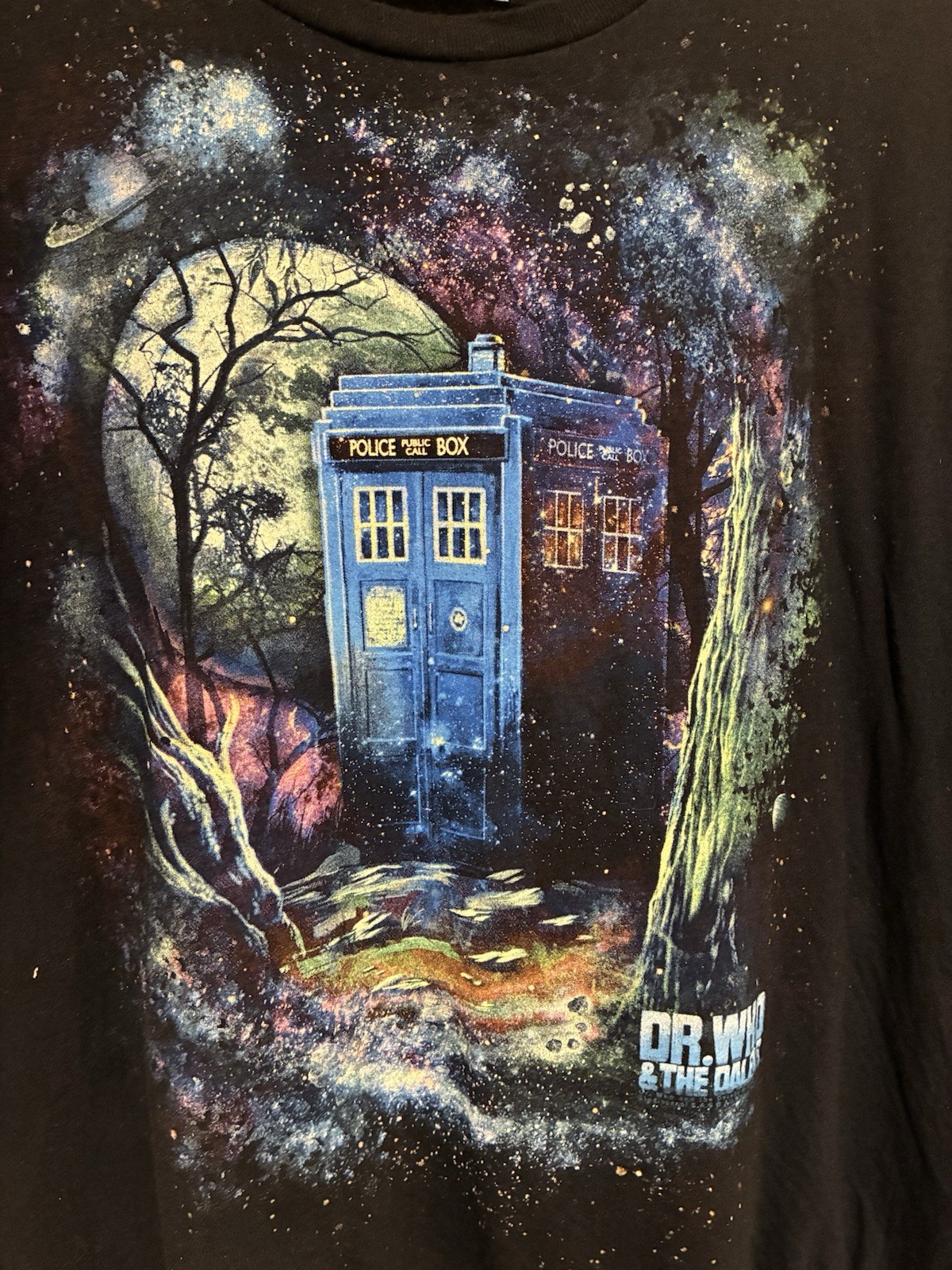 Dr. Who and the Daleks TARDIS in the Woods Full Moon T-Shirt 3XL
