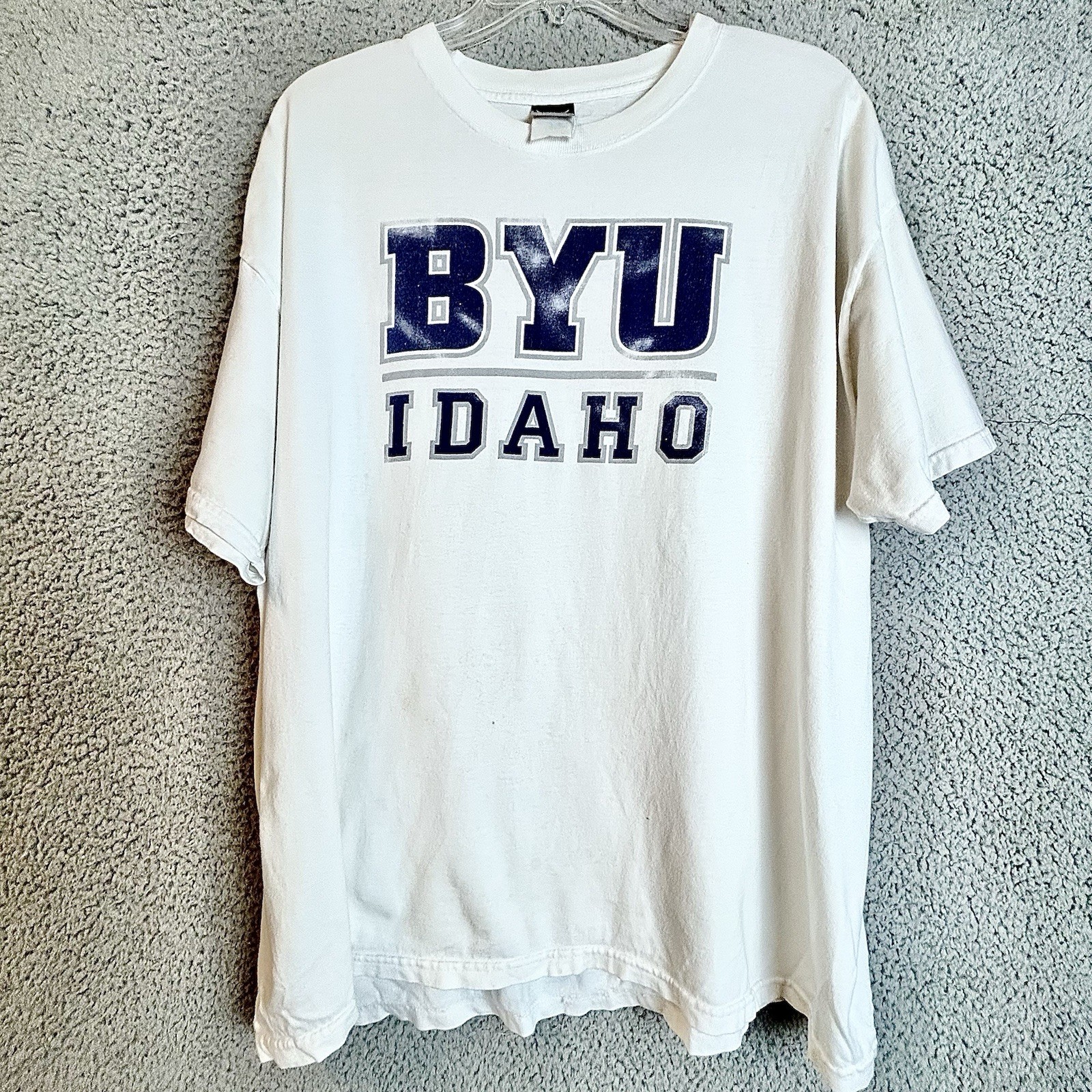 Vintage Beefy BYU Brigham Young University White Logo T-Shirt Size L/XL Cougars