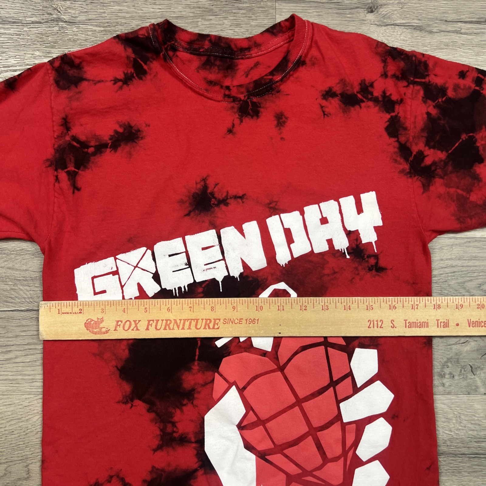 GREEN DAY American Idiot Punk Revival Alt Rock Tie-Dyed T-Shirt Medium M RARE