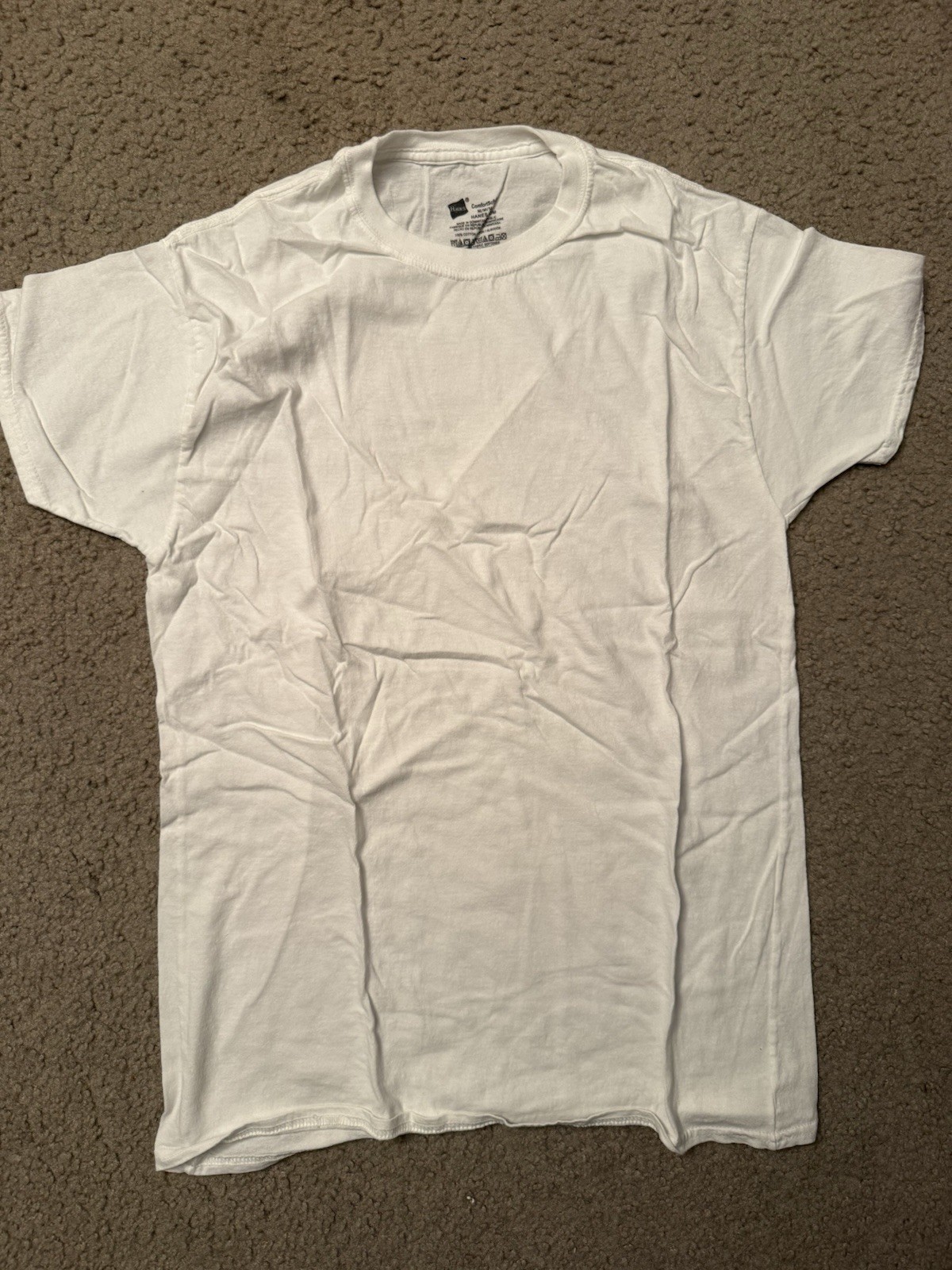 Hanes Plain White T-shirt Medium