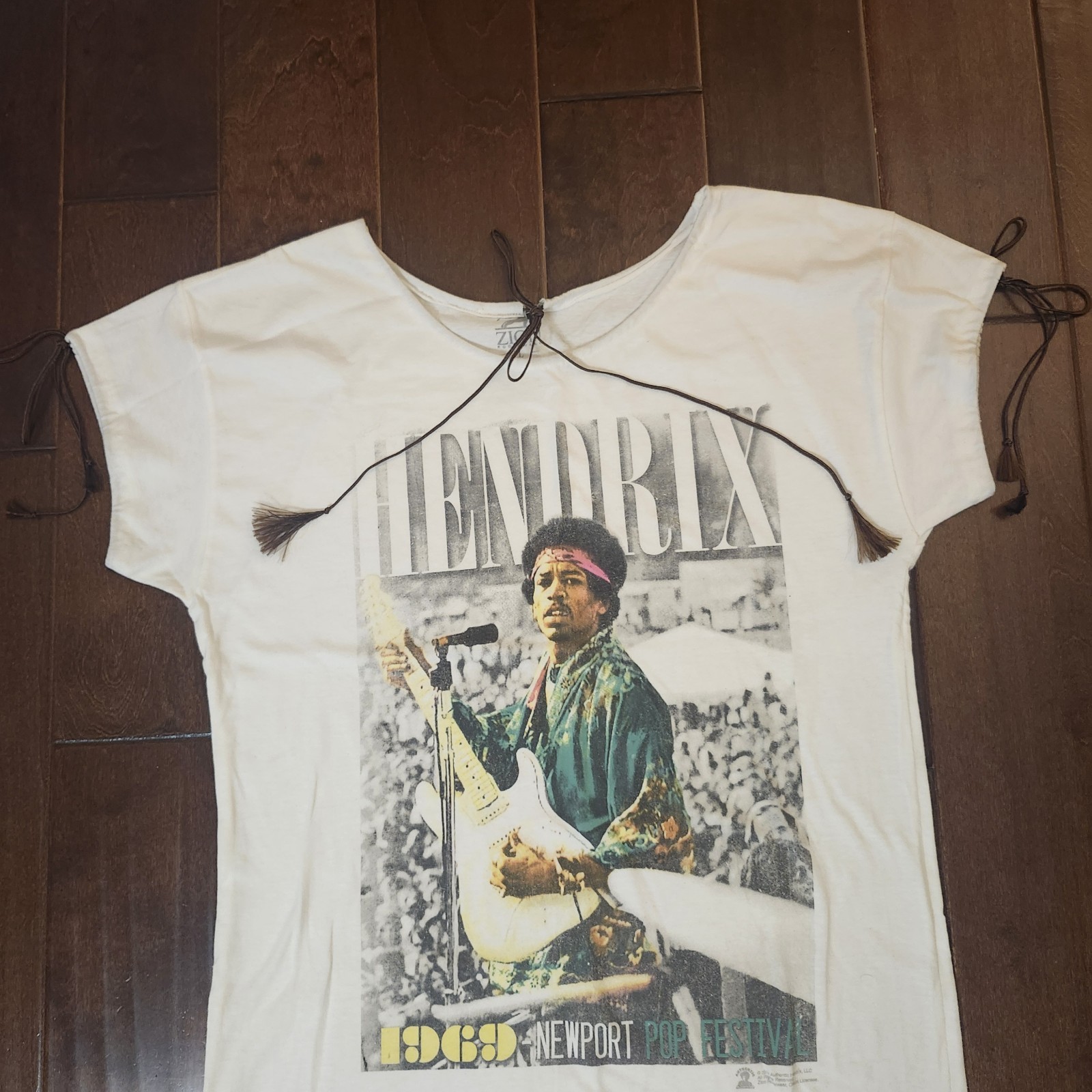 Zion Rootswear Jimi Hendrix 1969 Newport Pop Festival Graphic Tee T-shirt Size L