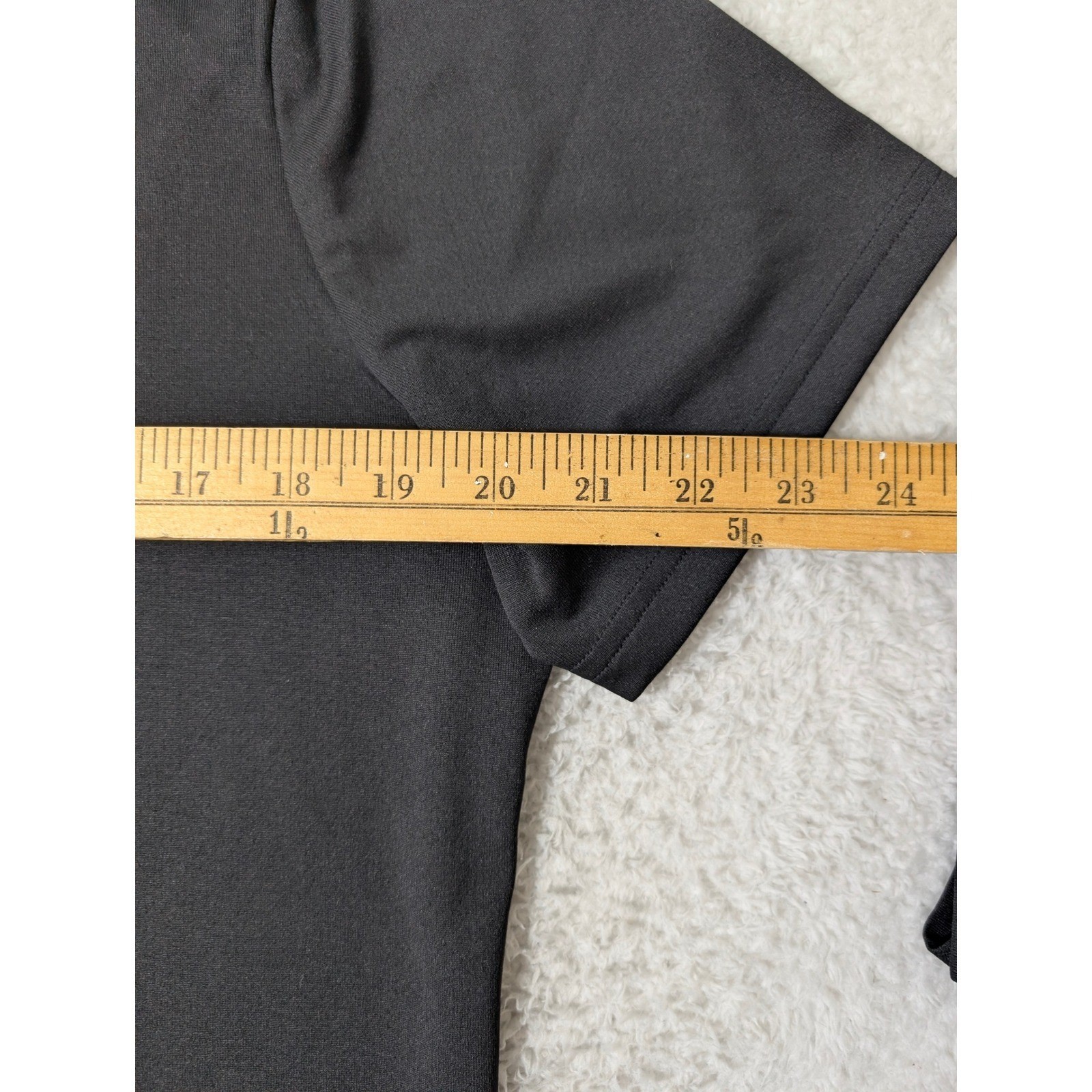 NEW Gymshark Training T-Shirt Mens Med Black Recycled Polyester Performance Tee