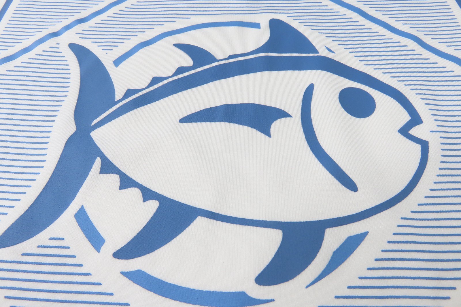 Southern Tide Stretch Performance Crewneck T-Shirt Men White Blue Medium NWT NEW