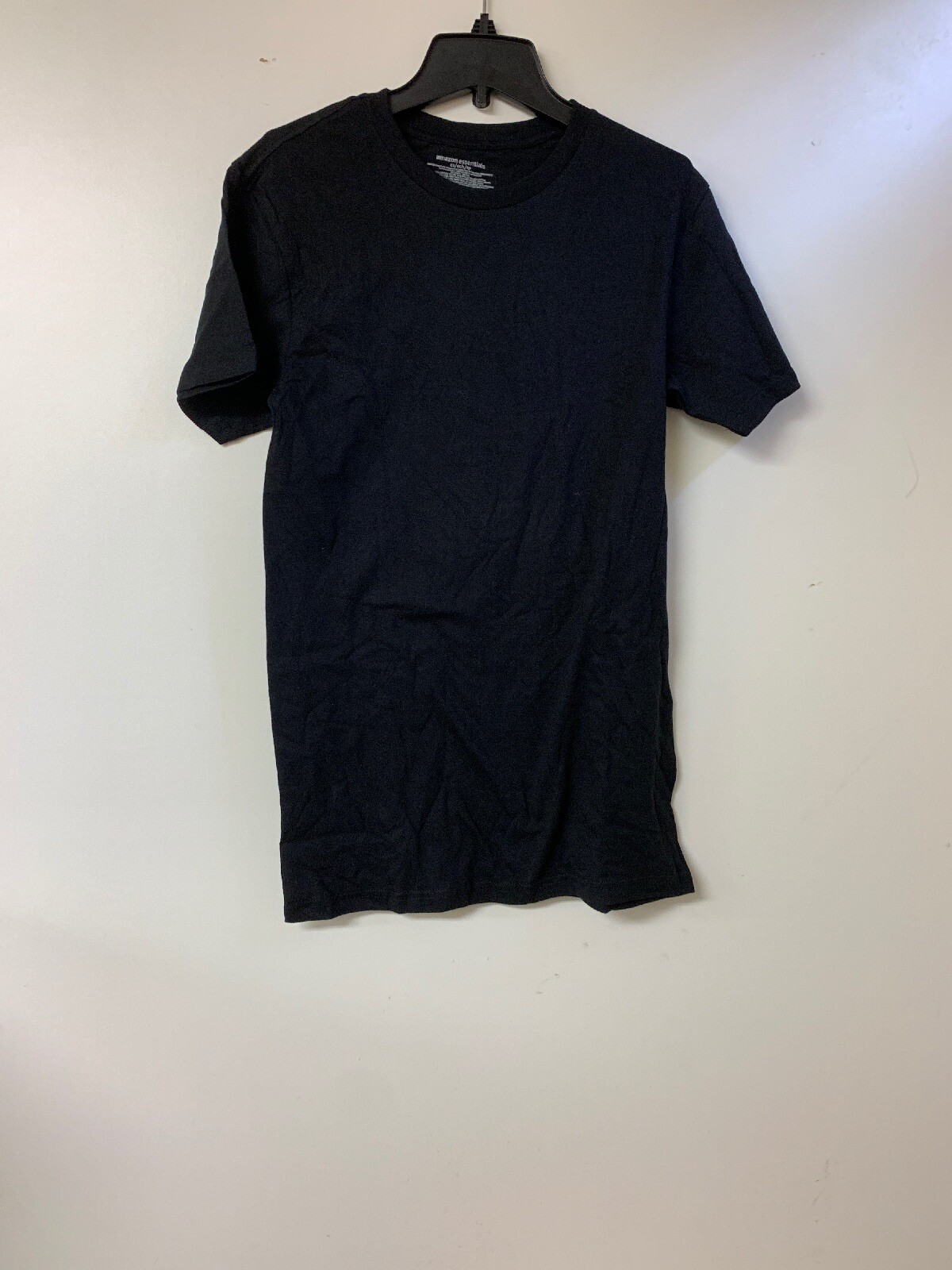 Amazon Essentials Men&rsquo;s 6-Pack Crewneck Undershirt, Black, X-Small