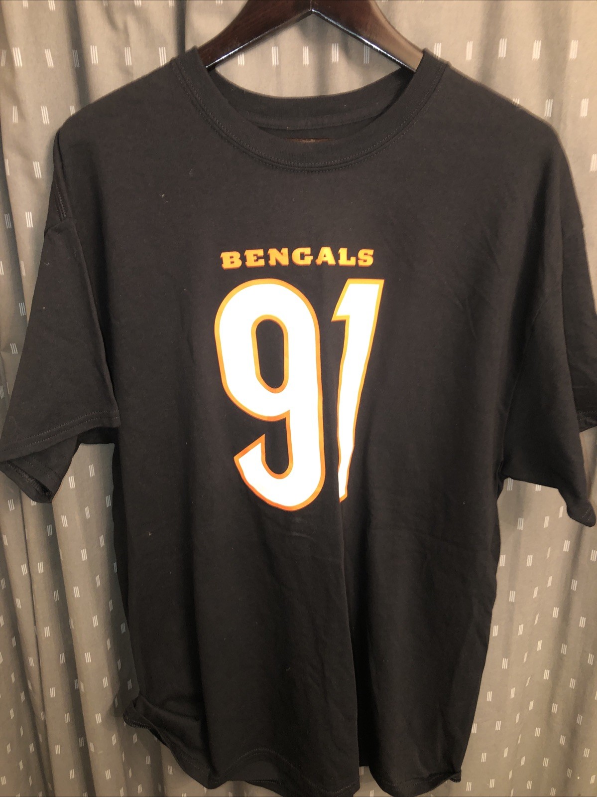 NFL Cincinnati Bengals Trey Hendrickson #91 Player T Shirt. Men’s Size XL NWOT