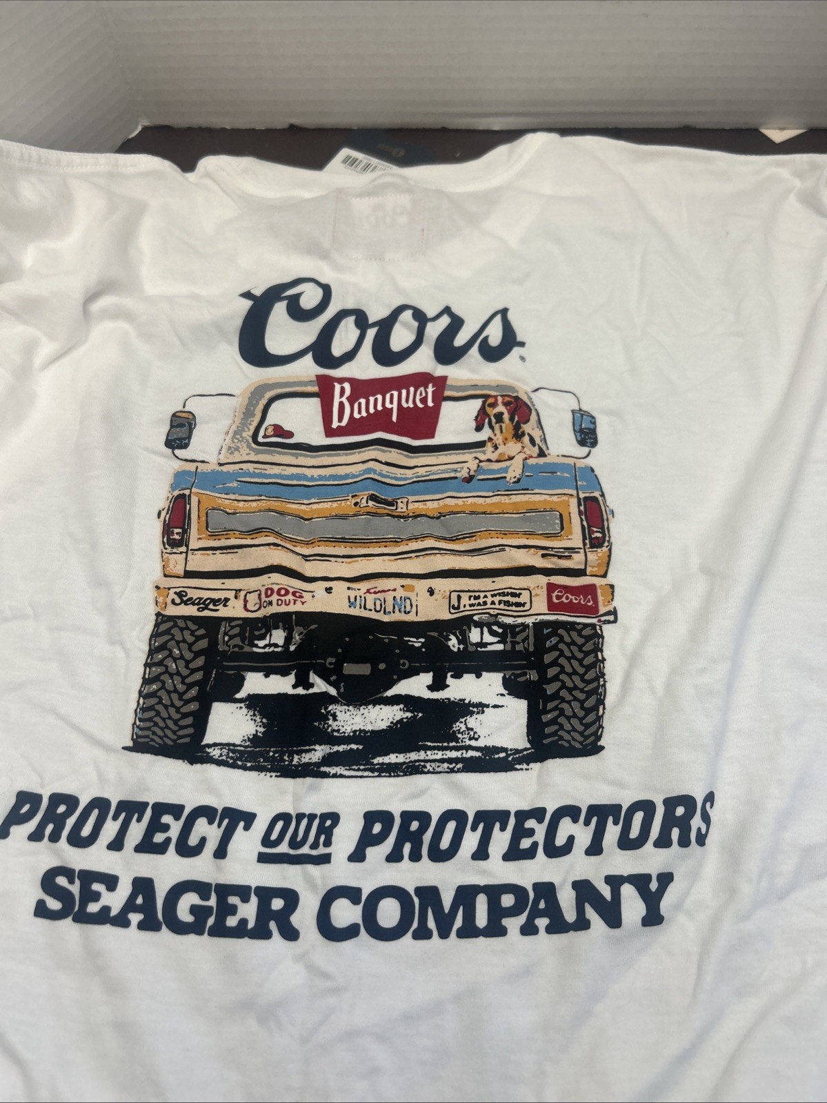 Coors Banquet Beer Seager T-Shirt Men XXL WHITE Graphic TSHIRT PICK UP TRUCK NEW