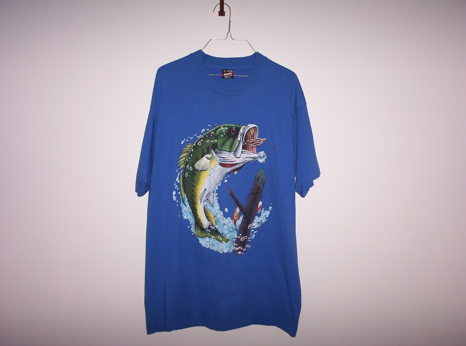 Fruit Of The Loom Vintage 90s Bass Fishing Outdoorsman Crewneck T- Shirt XL USA