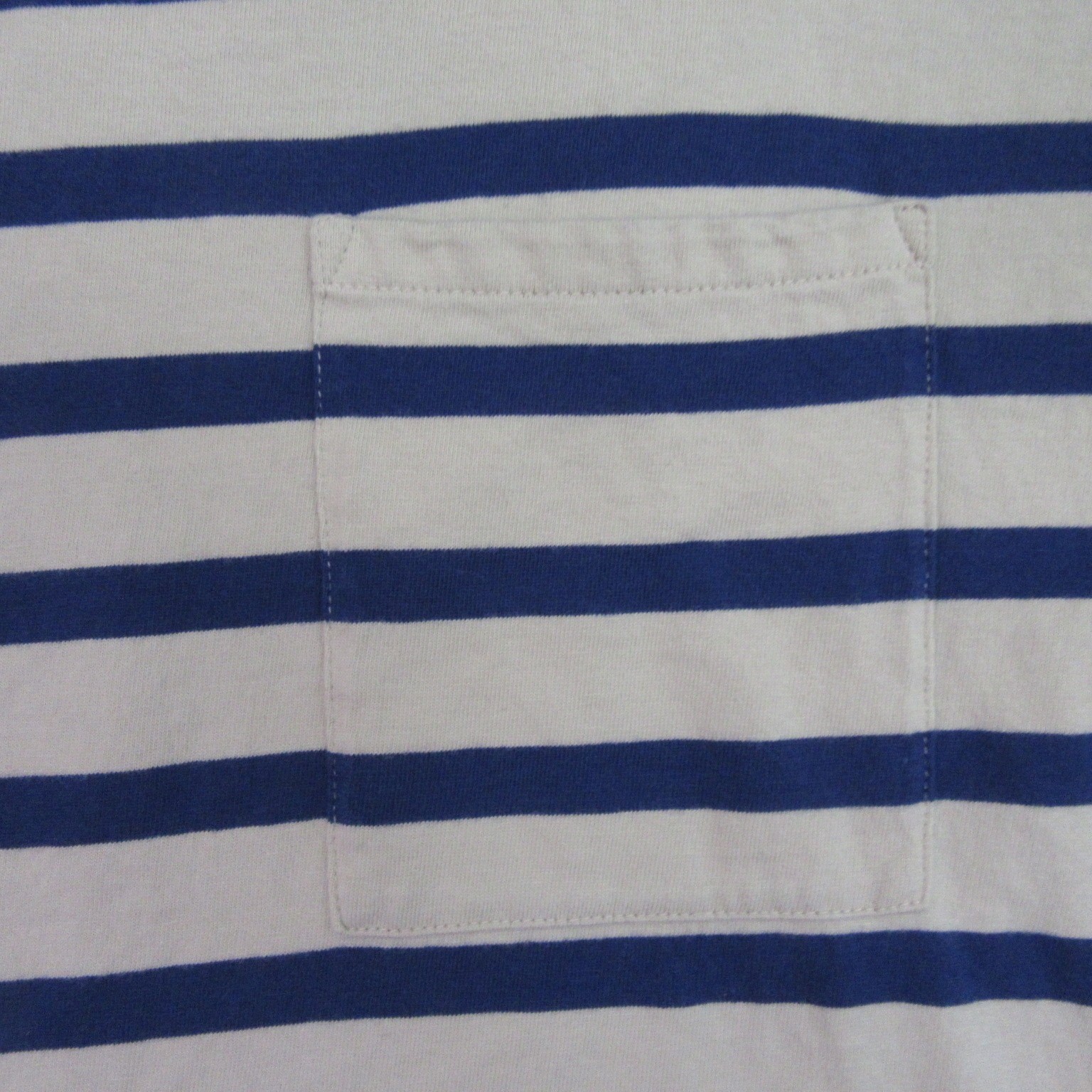 Bonobos Mens T-Shirt Long Sleeve XL Beige/Navy Striped Pocket 100% Cotton