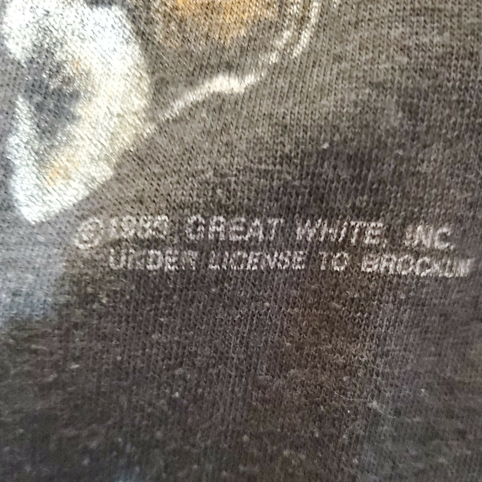 Vtg 1989 Great White Mista Bone Highway Hunter Tour TShirt Brockum XL Faded