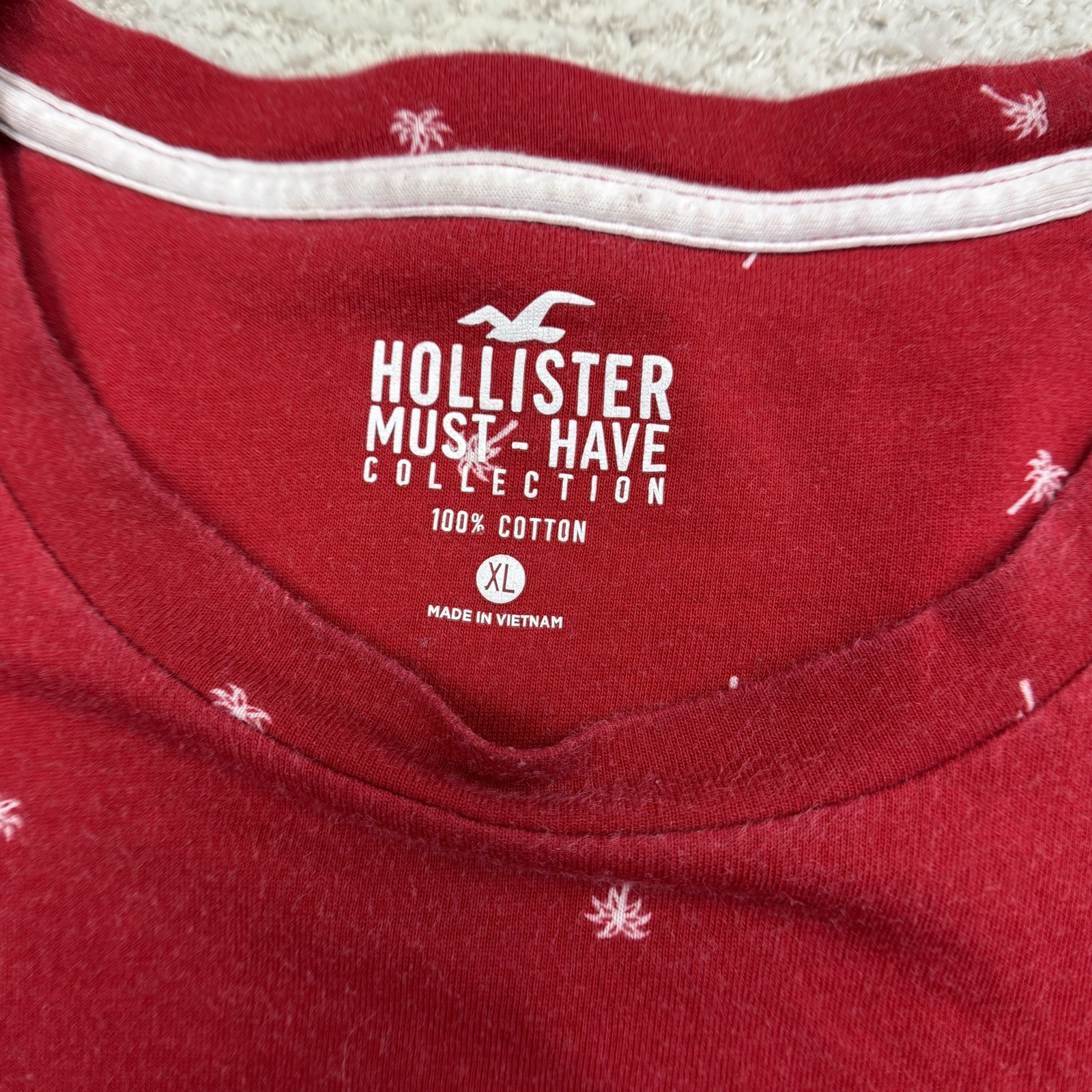 Hollister Must-Have Collection Mens Red Icon Crewneck Cotton T-Shirt Size XL