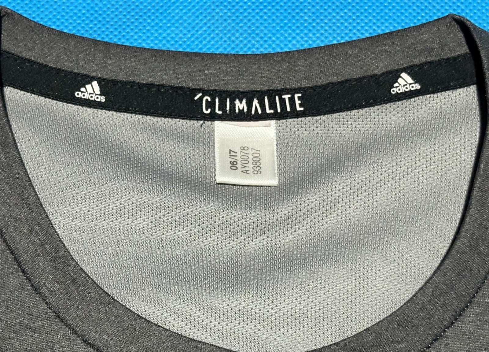 Men&rsquo;s Adidas Climate – Casual Short Sleeve Shirt – Grey – XL – 100% Poly