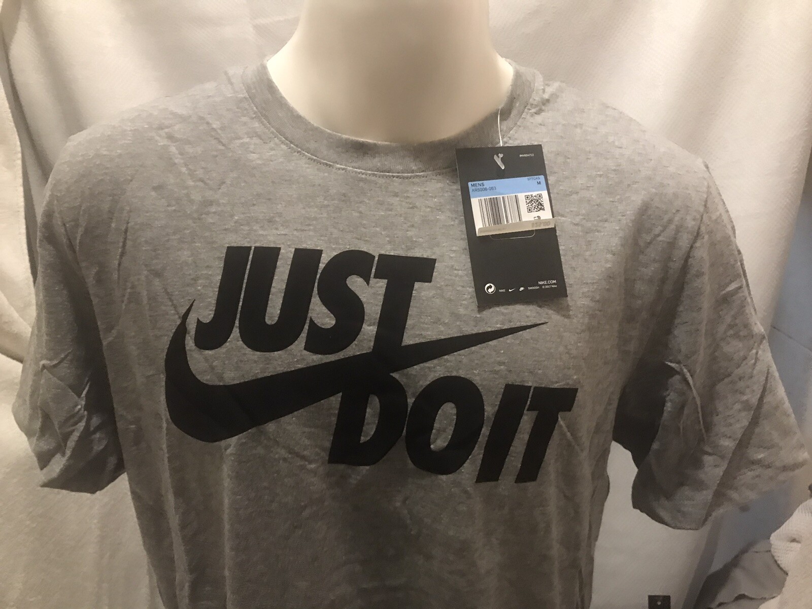 NIKE Just Do It Men&rsquo;s T Shirt Style AR5006-063 Gray/B Size Medium