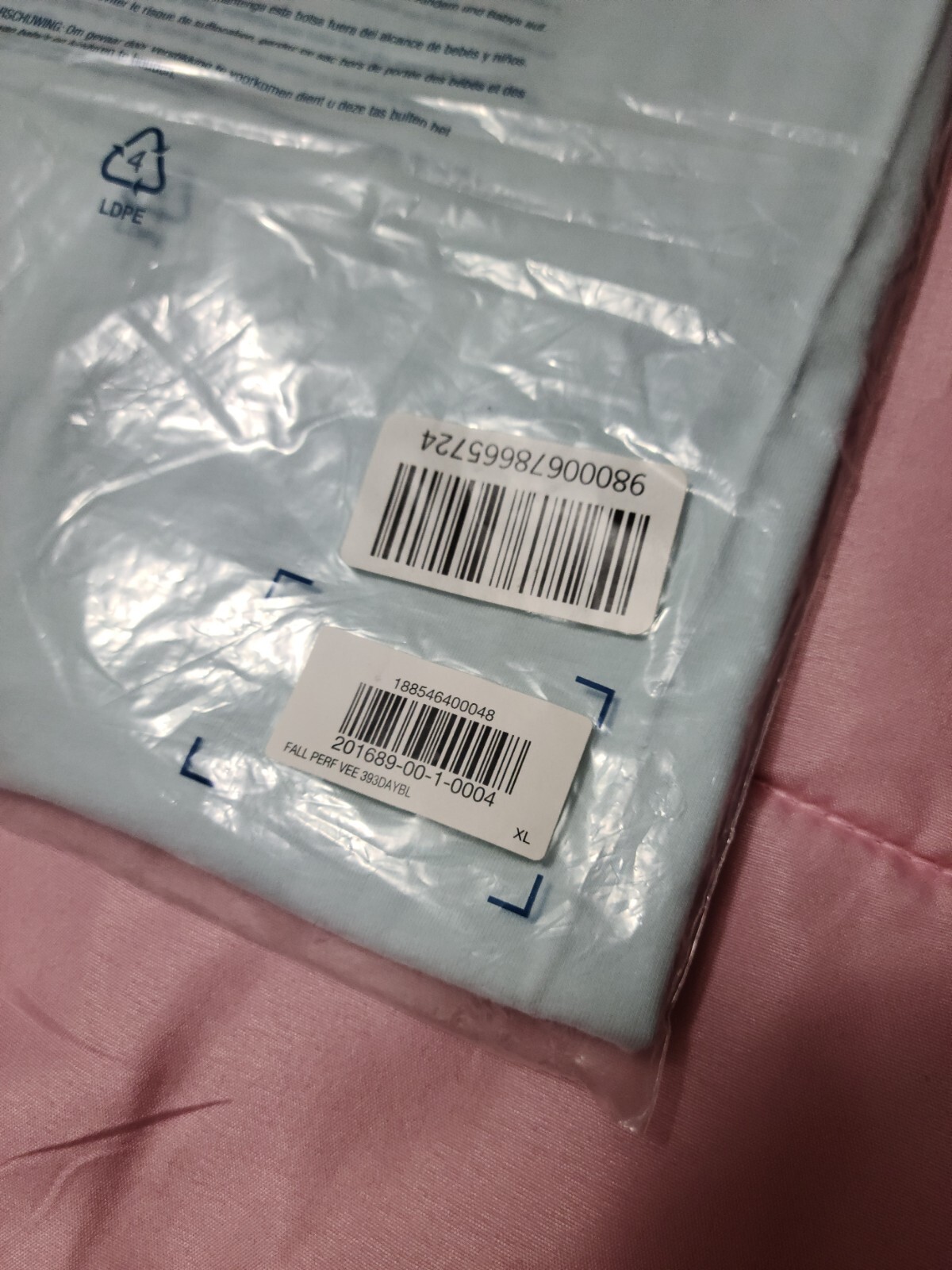 Gap Sky Blue V Neck T-shirt XL