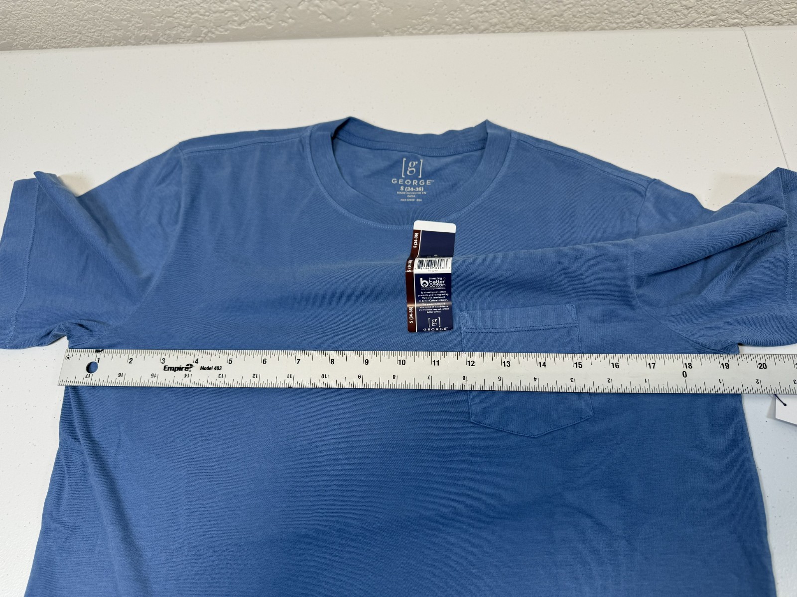 Men&rsquo;s Shirts, (New w/tags), George Short Sleeve Crew Neck Pocket Tee S (34-36)