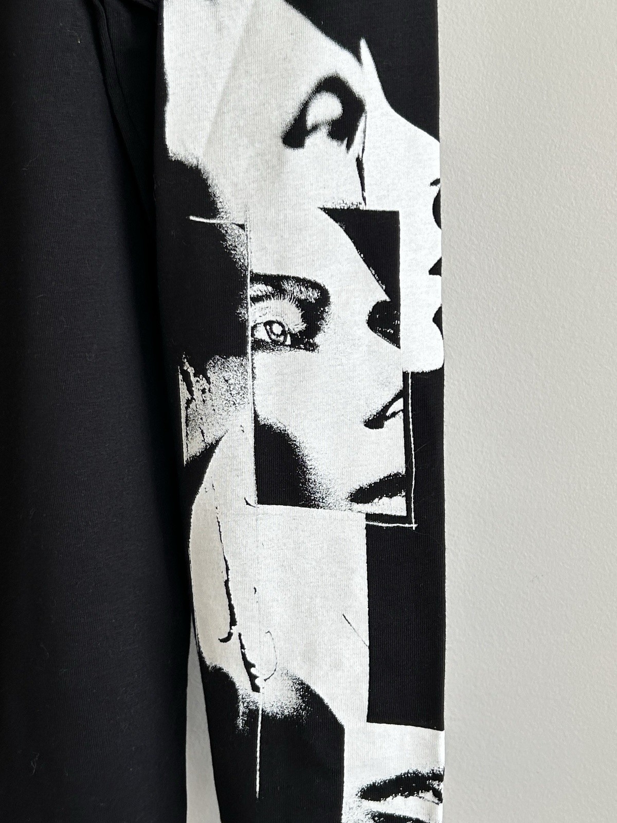 John Summit HUMAN Long Sleeve Black T-shirt Graphic Embroidery Size Large NWT