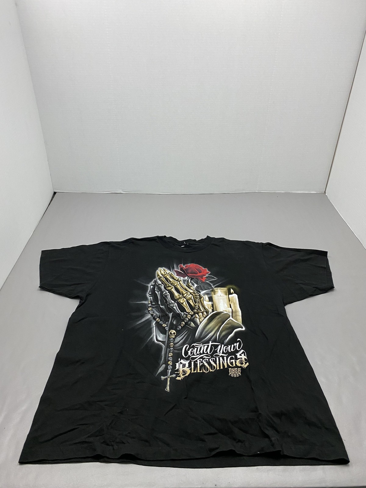 Shirt Mens 2XL Black DyseOne Count Your Blessings Graphic Tee Crewneck Cotton