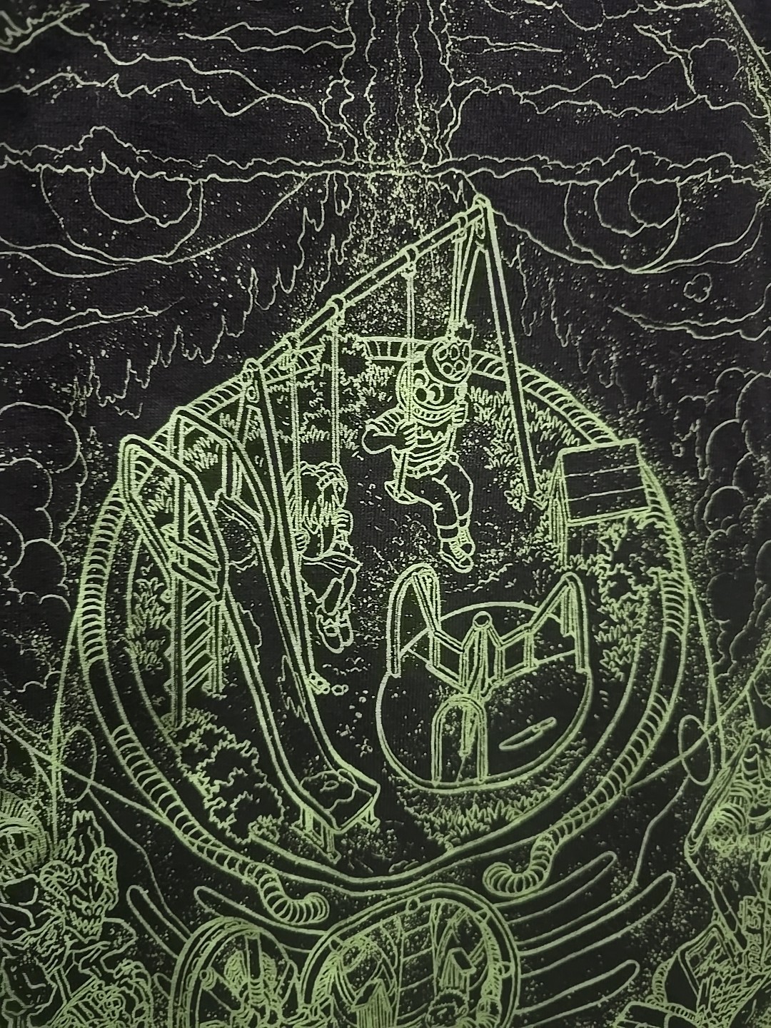 Fallout Crate Lootwear Exclusive Graphic Print Glow In The Dark Shirt Men Medium