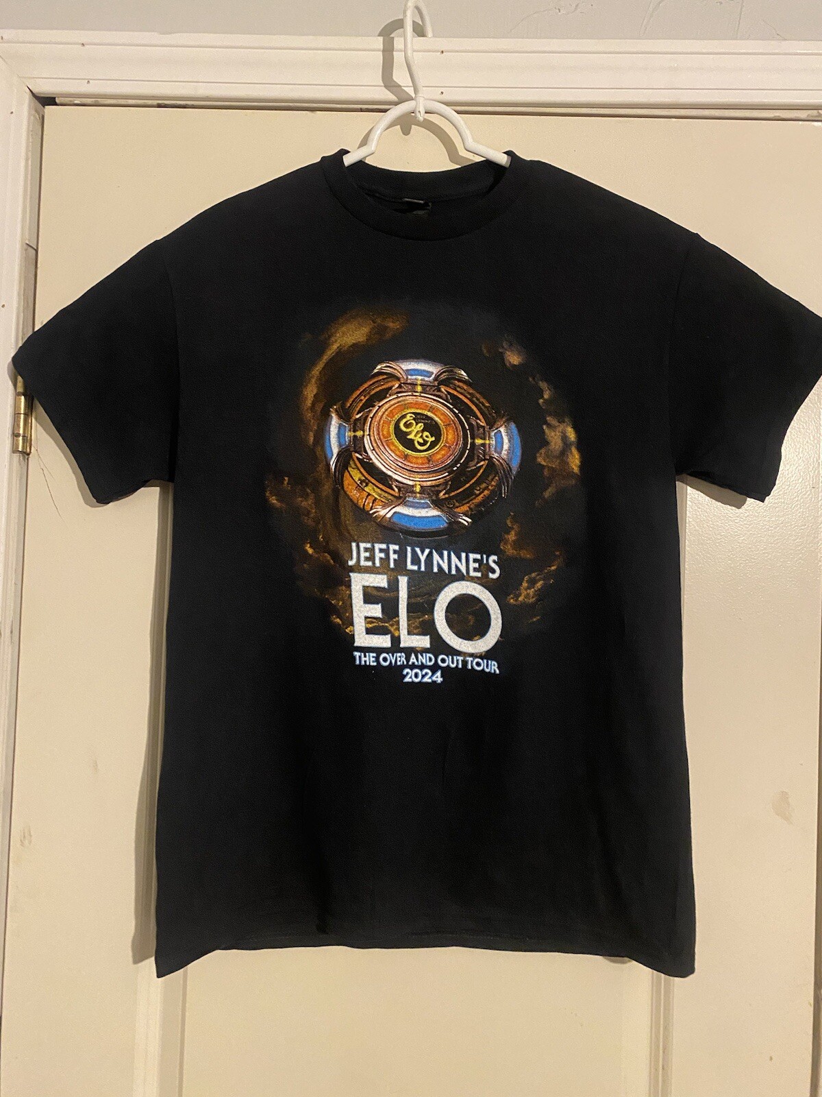 Jeff Lynne&rsquo;s Unisex L ELO 2024 The Over and Out Tour Black Concert Shirt