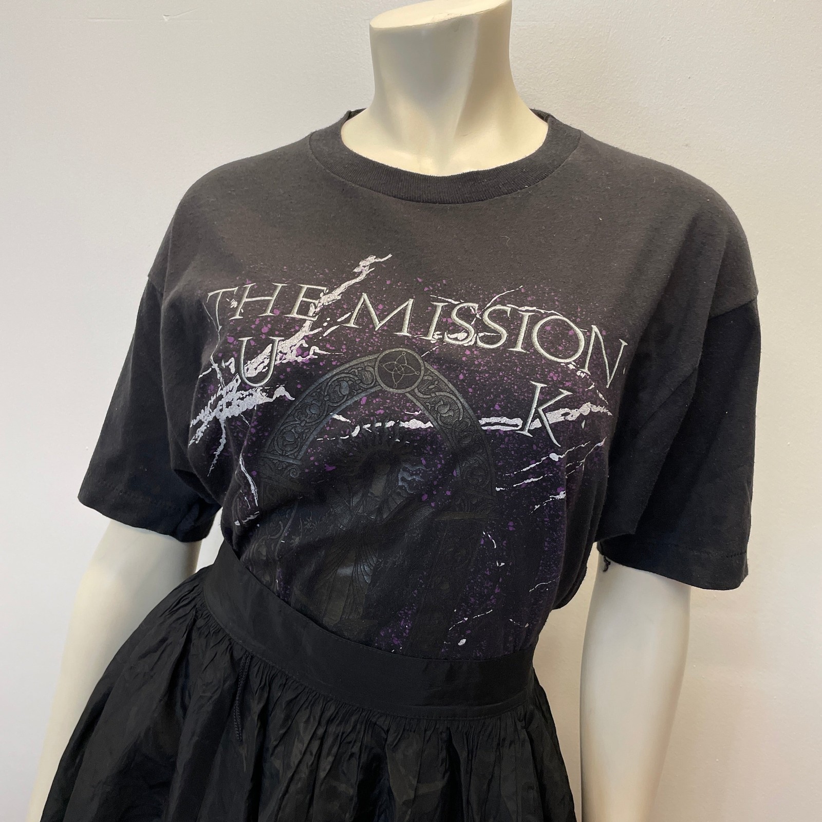 1987 The Mission U.K. « God&rsquo;s Own Medicine » Vintage Single Stitch Made In USA Gra