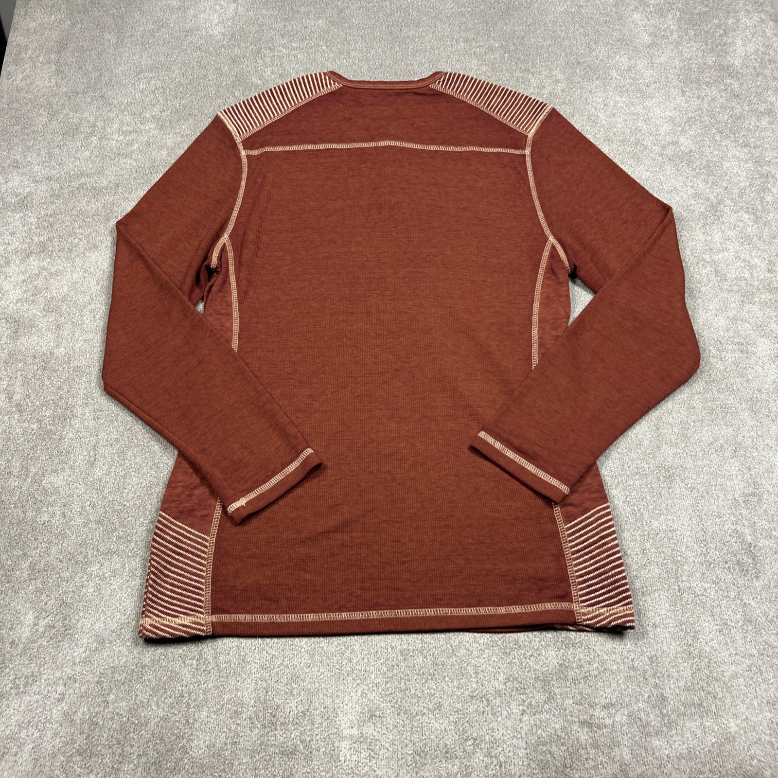 BKE Buckle Black Label Henley T Shirt Orange Long Sleeve Mens Size Large