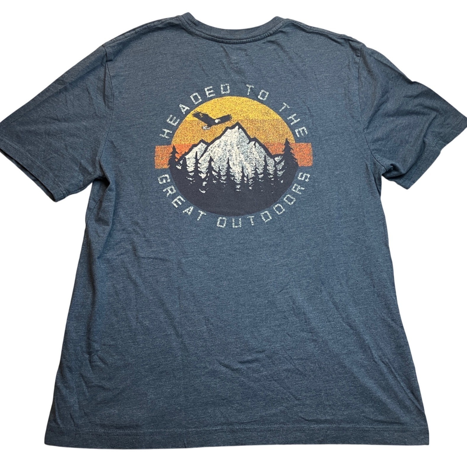 GH Bass Shirt Mens Medium Outdoors Mountains Hiking Everyday Streetwear Eagle