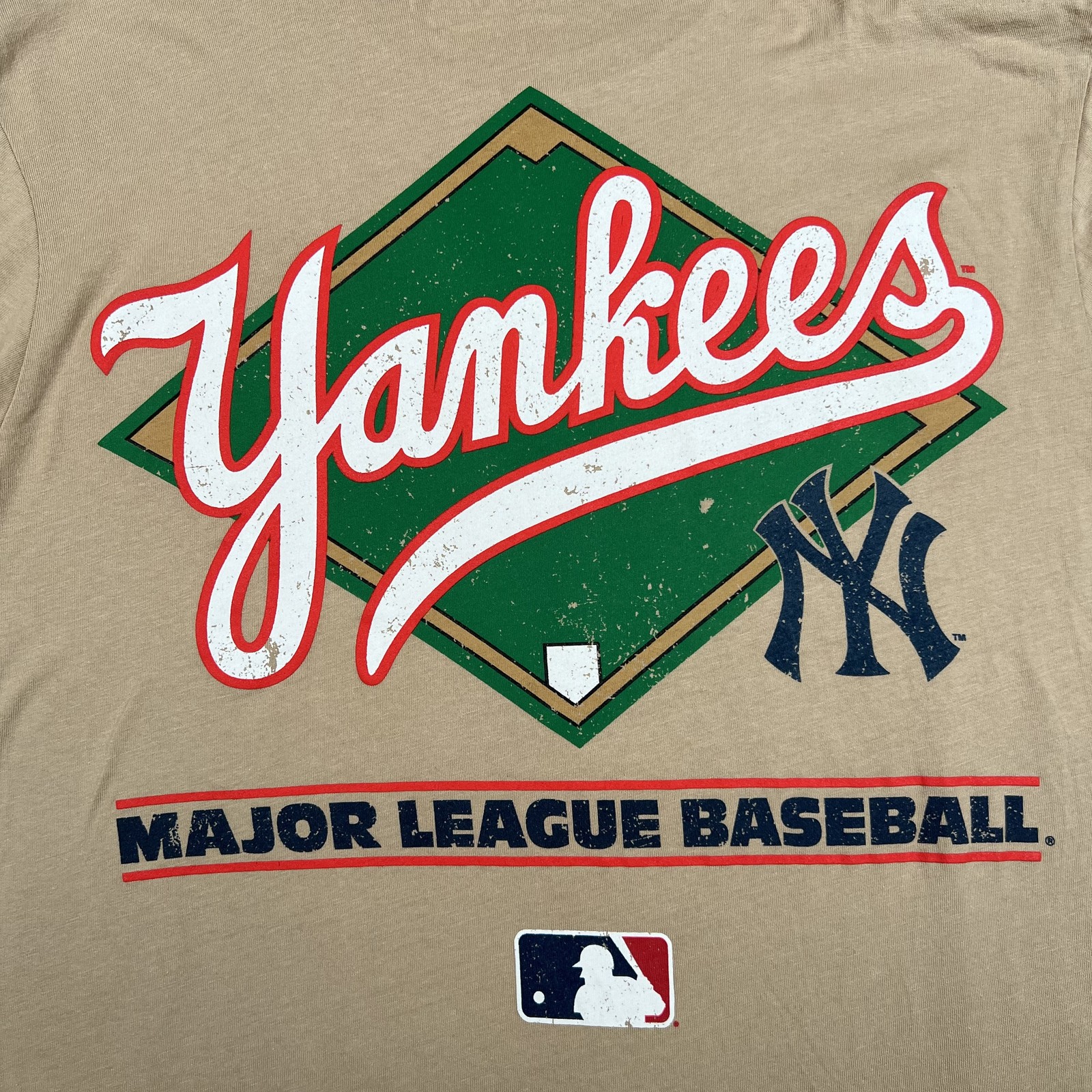 Mitchell & Ness New York Yankees MLB Graphic T-Shirt Mens Size L Tan Brown Retro