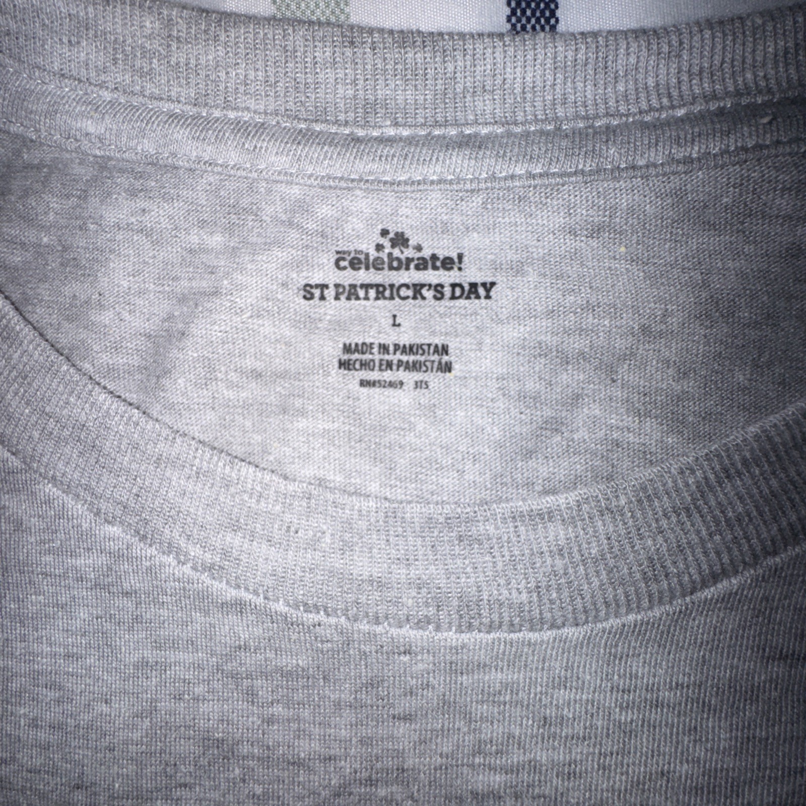 Way To Celebrate St Patrick&rsquo;s Day T-Shirt Men Light Grey Size L NWOT