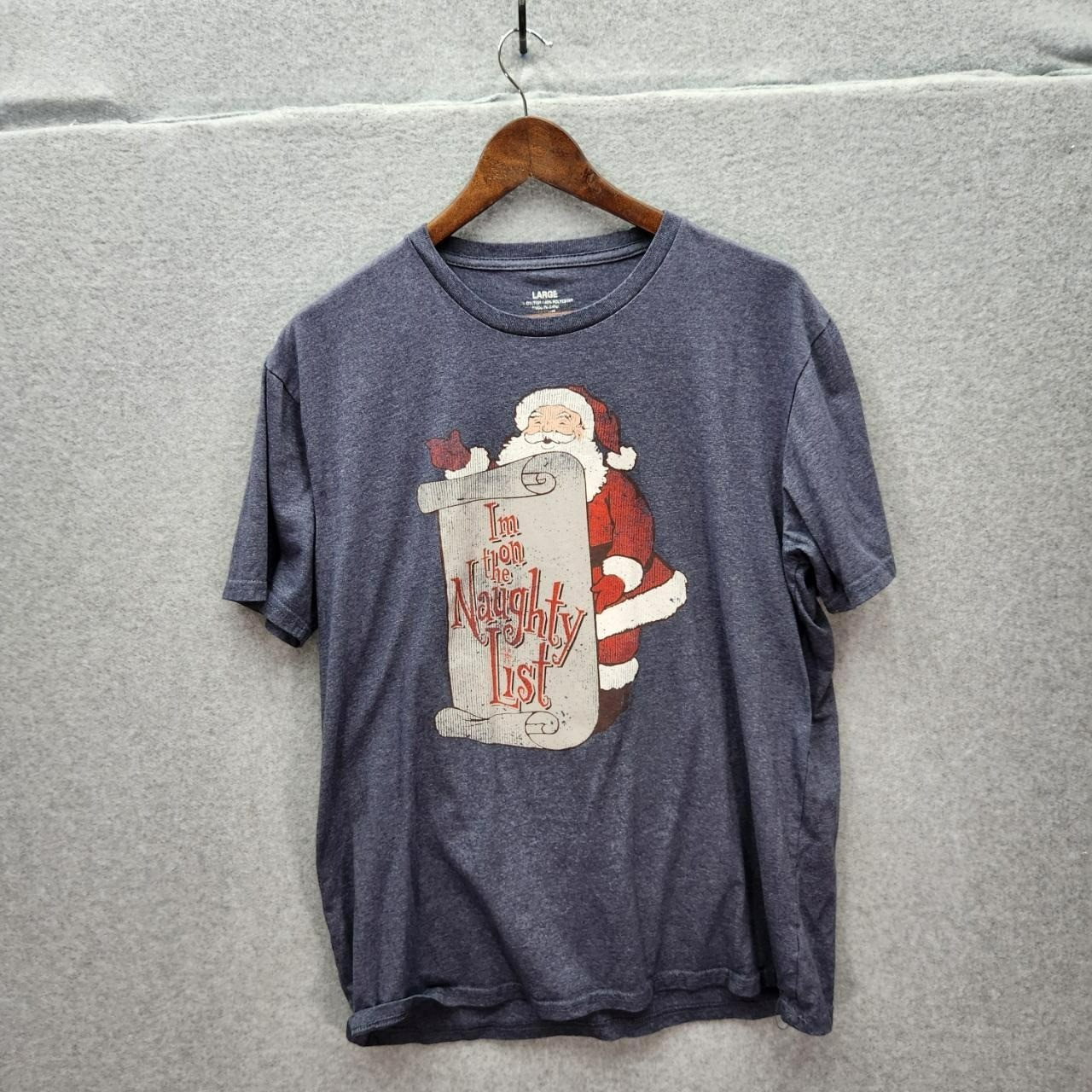Santa Graphic T-Shirt « Im On The Naughty List » Large Gray Cotton/Poly Blend