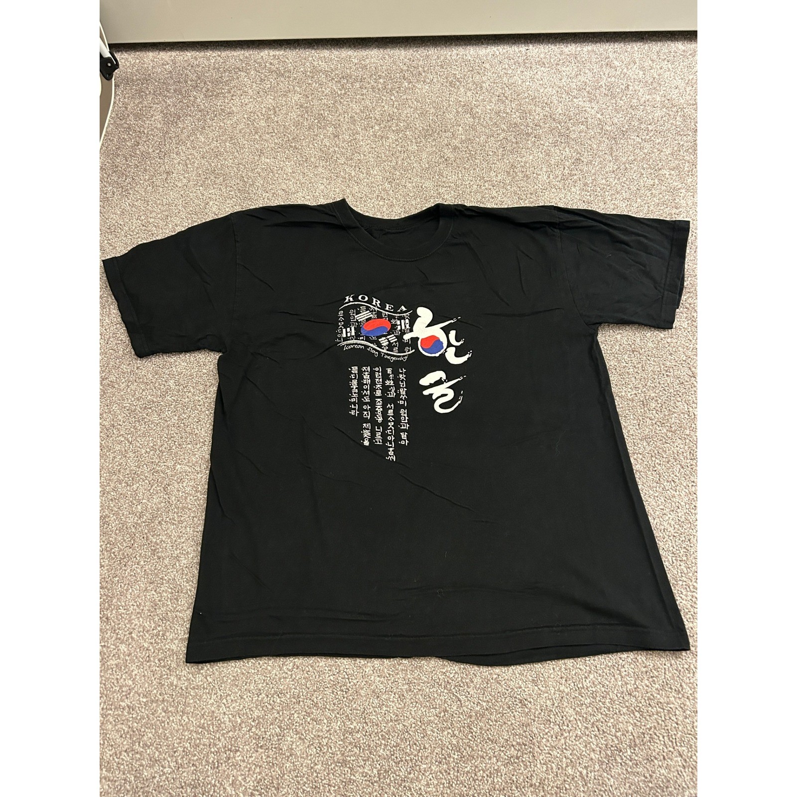Vintage Korea Graphic T-Shirt Mens L Black Excellent Hangul Flag Souvenir Tee