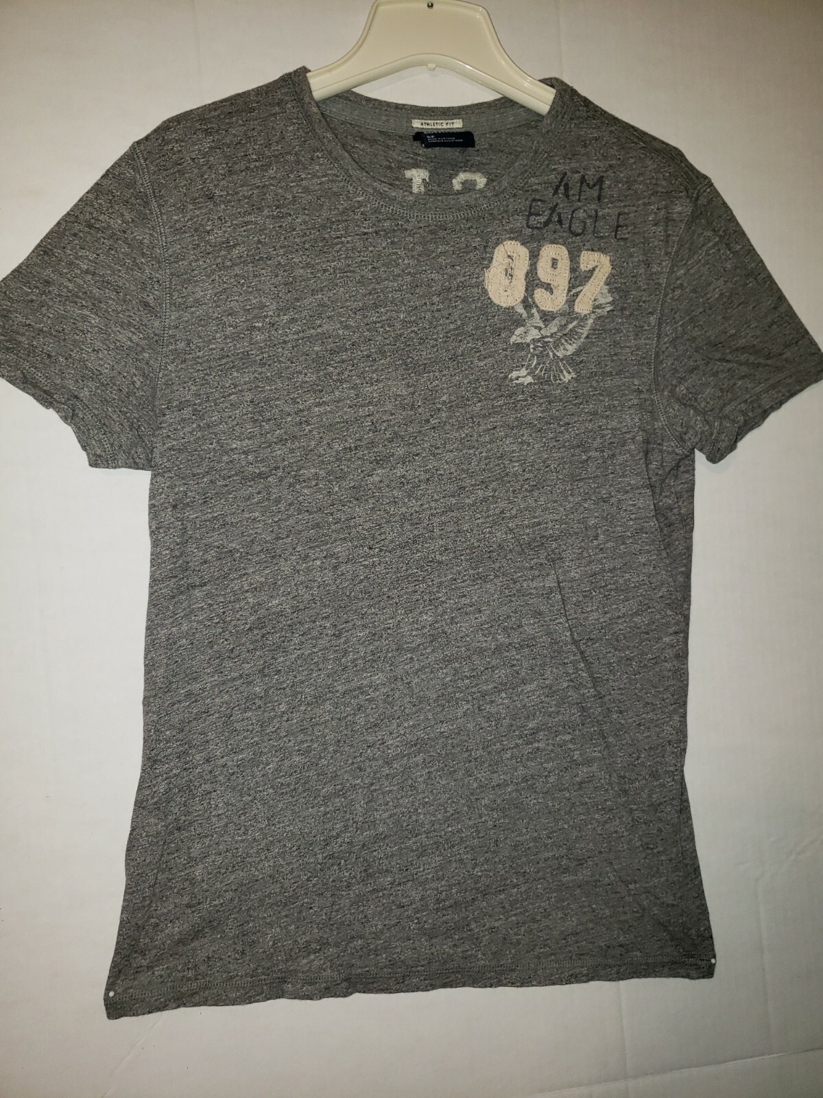 American Eagle Men&rsquo;s Short Sleeve Athletic Fit « Pacific League » T-Shirt Size S