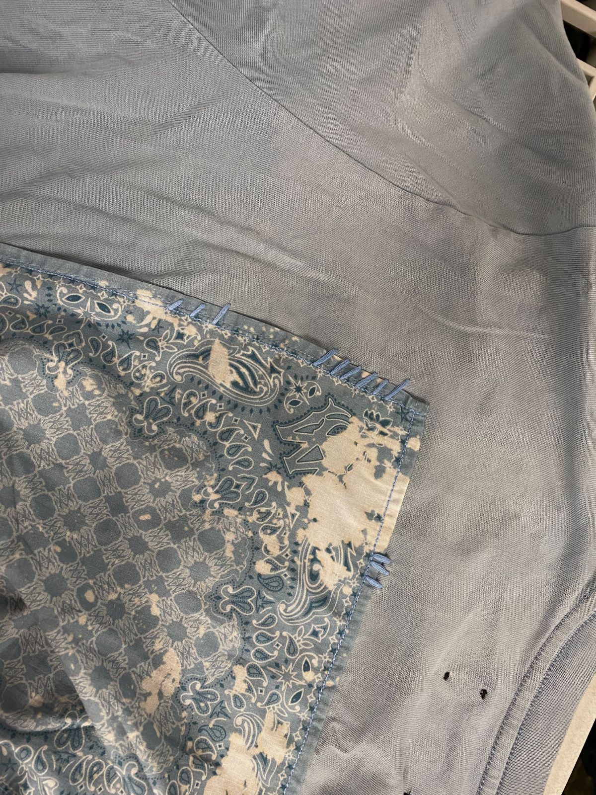 Amiri Men&rsquo;s Blue Bleach Bandana Patch T-Shirt Size M