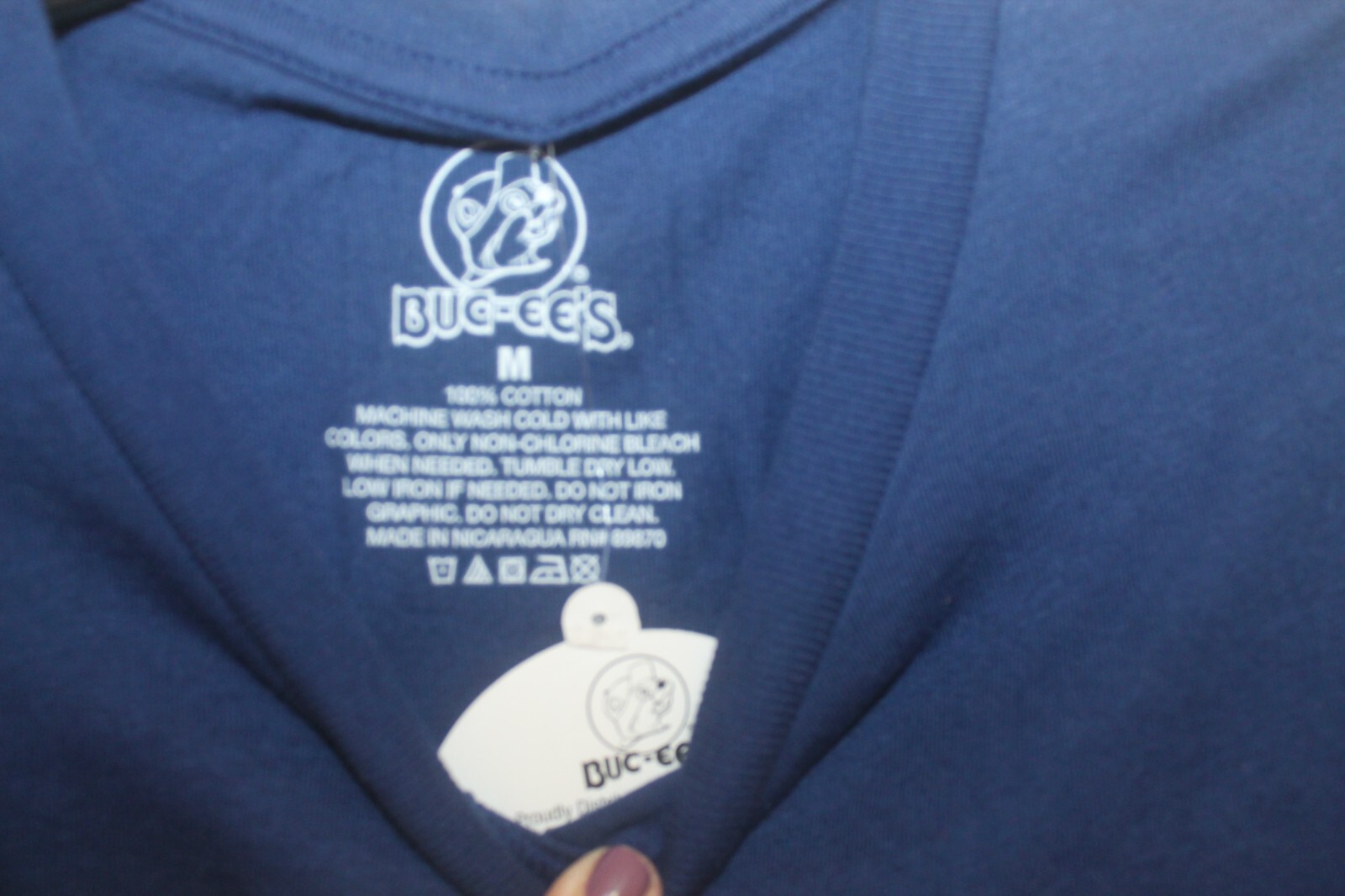 Bucee&rsquo;s Navy Land of The Free Home of The Beaver T-Shirt Size Medium New W/Tags