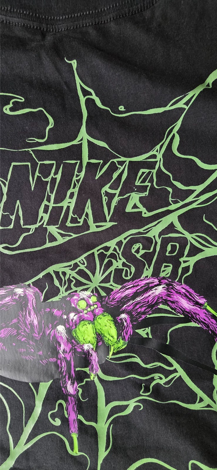 Nike SB OC Spider Tee – (Glow in the dark) Black -Size Large – NWT