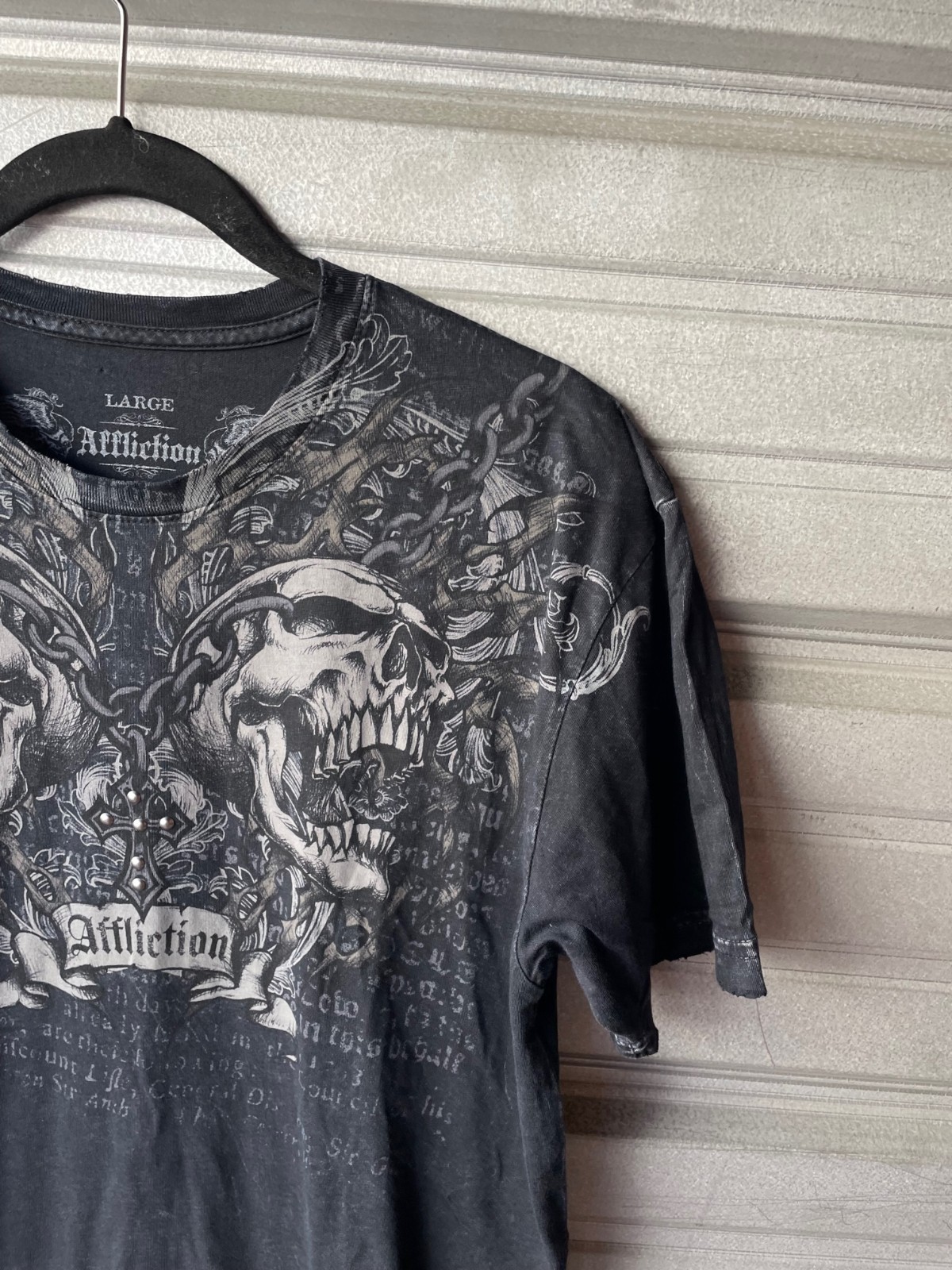 Affliction Double Skull Beaded Cross Graphic Black T-Shirt Men&rsquo;s Large